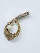 9ct yellow gold pearl and 3 topaz brooch by Zeeta