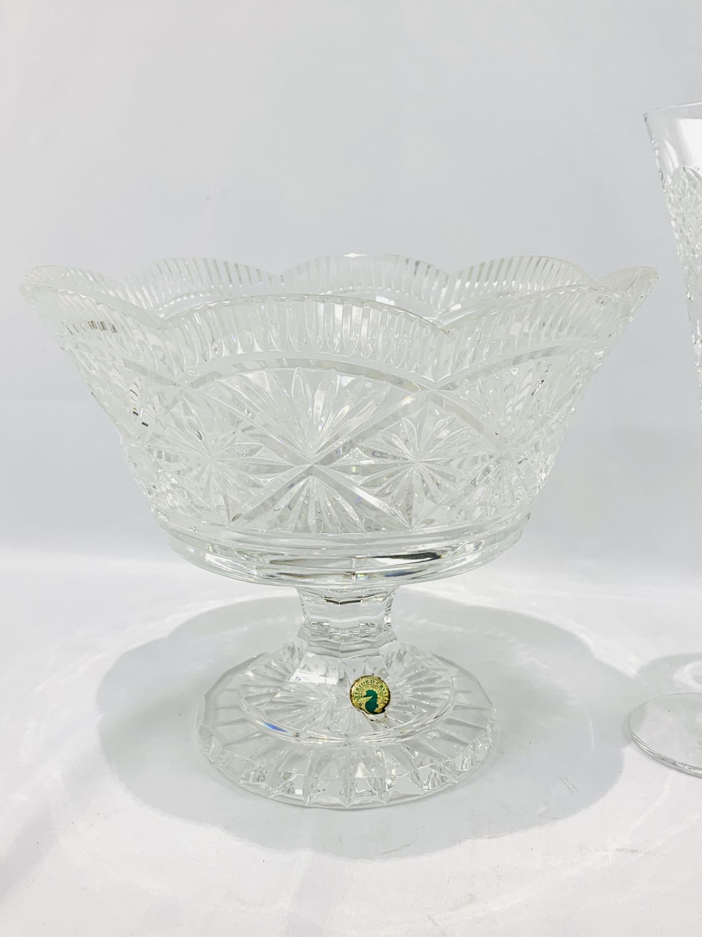 Waterford crystal cut glass fruit bowl and 2 Waterford crystal flutes - Image 4 of 5