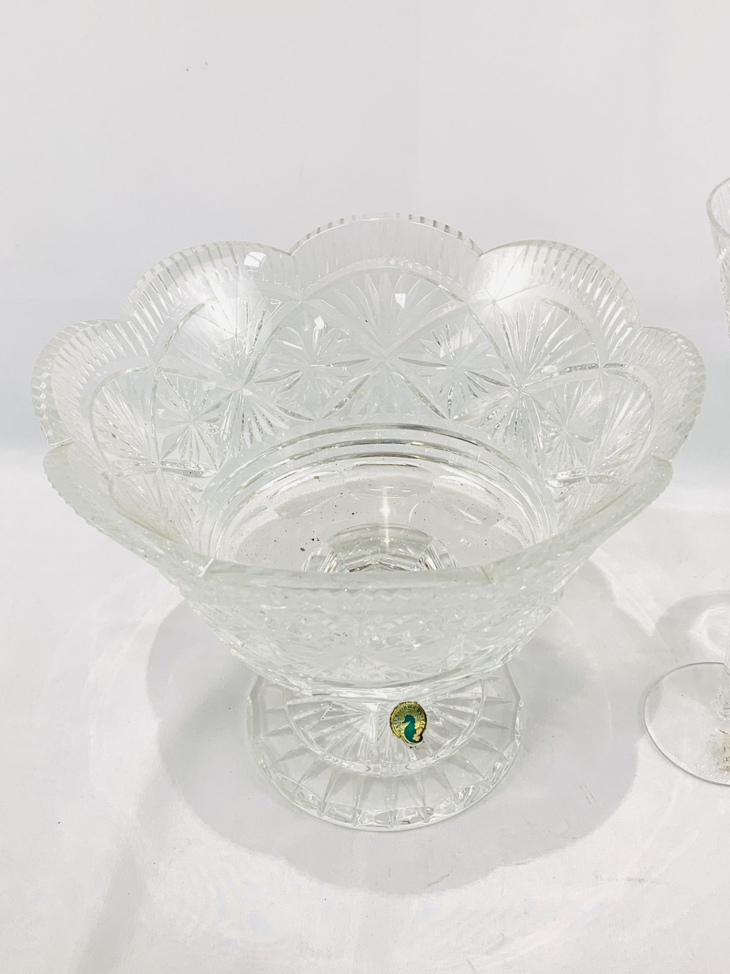 Waterford crystal cut glass fruit bowl and 2 Waterford crystal flutes - Image 5 of 5