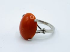 French marked white gold and coral ring