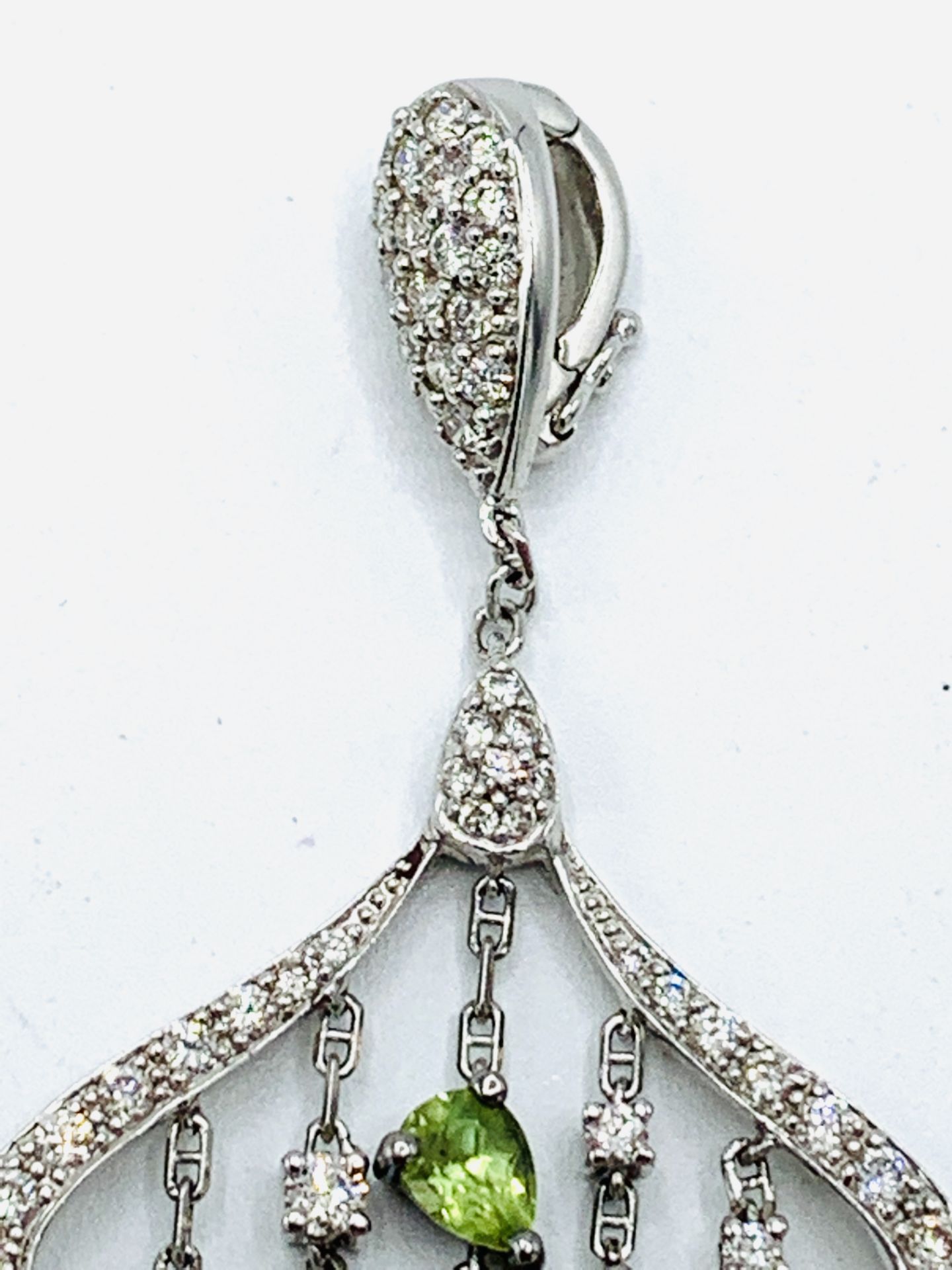 18ct gold diamond and semi-precious stones heart pendant - Image 3 of 3