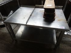 Stainless steel preparation table