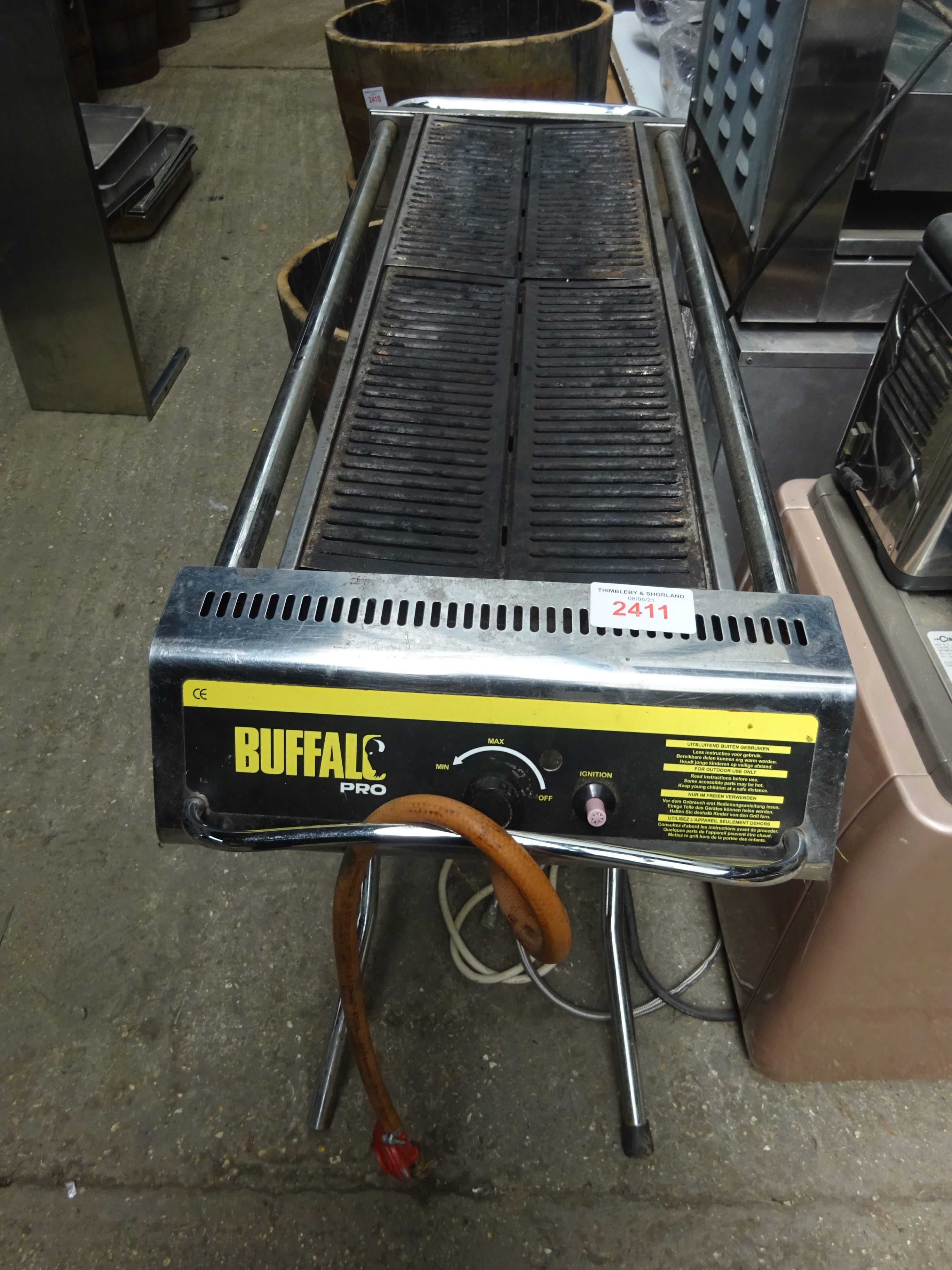 Buffalo Pro Foldable gas BBQ griddle - Image 4 of 4