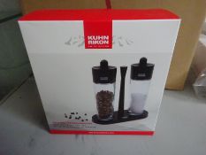 Kuhn Rikon Salt and Pepper Mill Set.