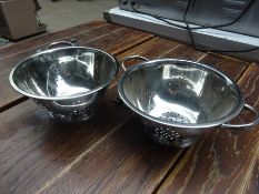 2 stainless steel colanders