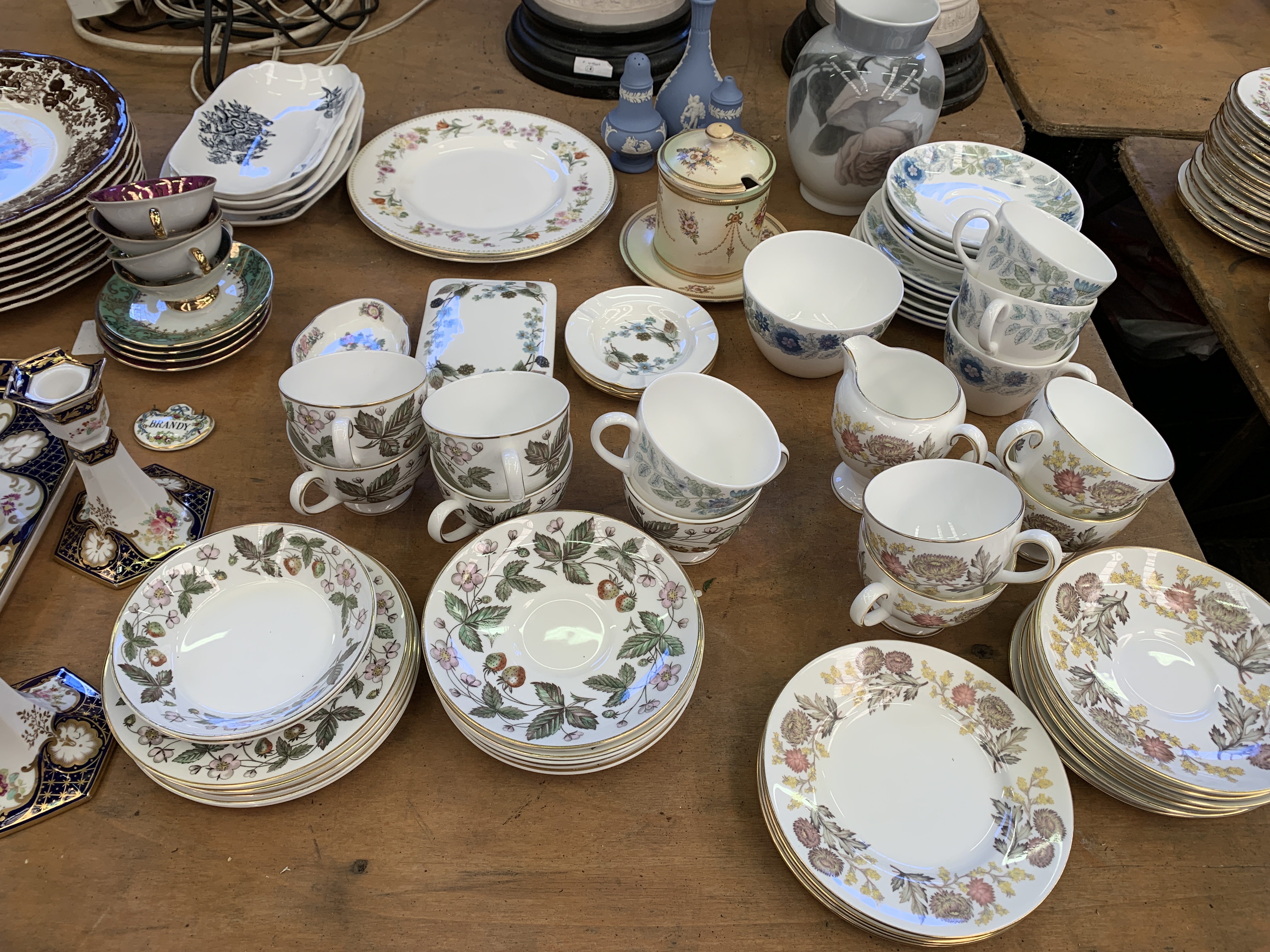 Quantity of tea sets and other china - Image 5 of 5