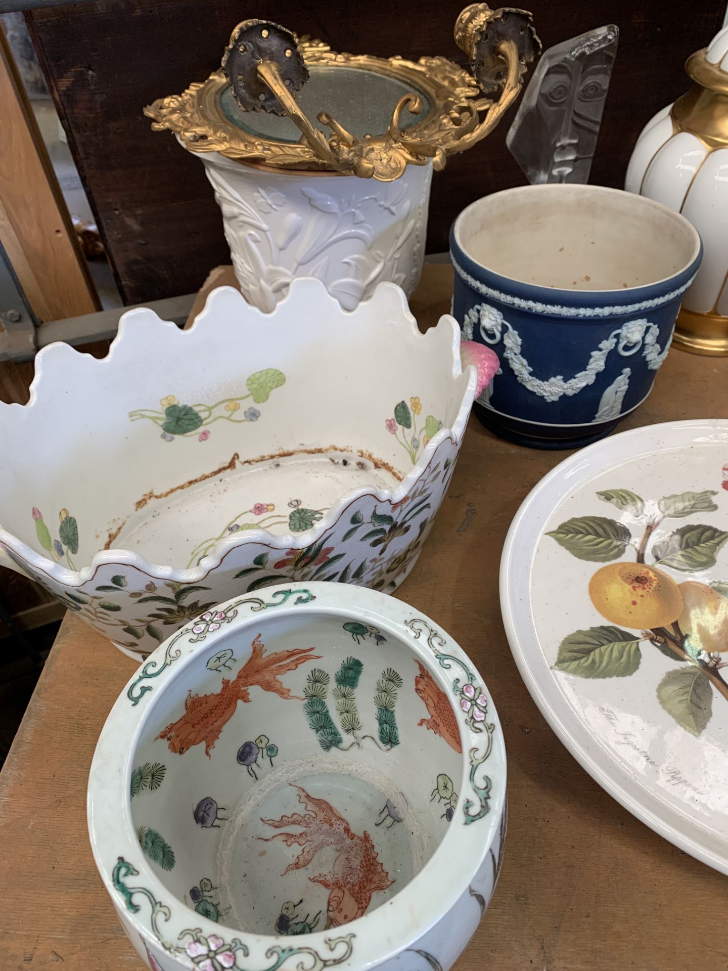 An assortment of china items - Image 5 of 7