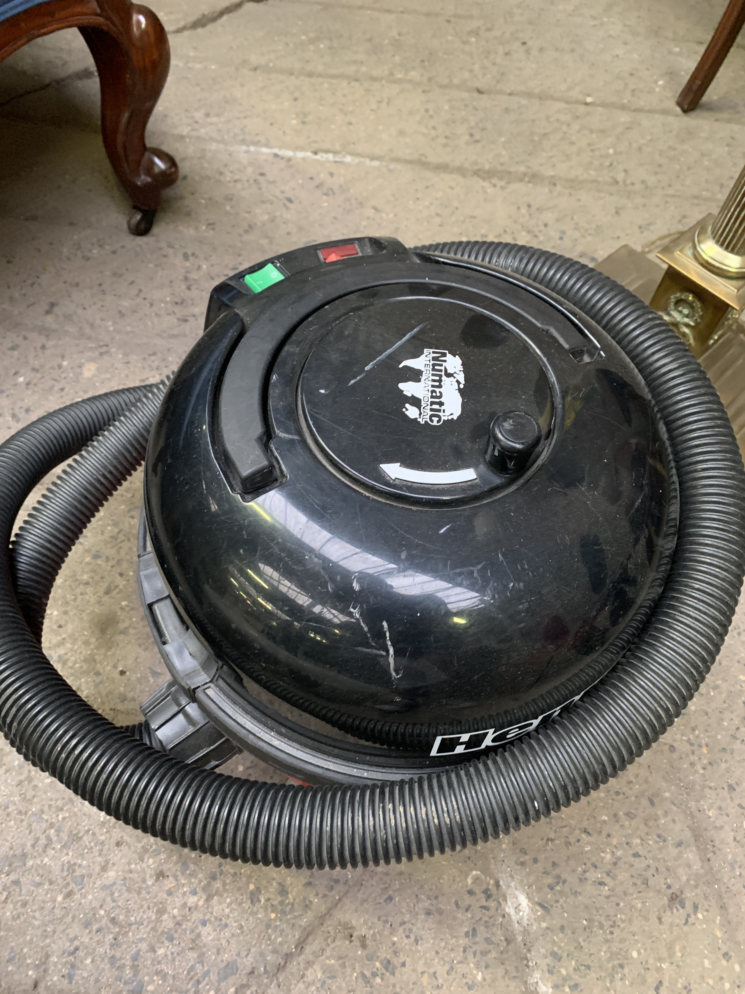 'Henry' vacuum cleaner in working order - Image 3 of 4