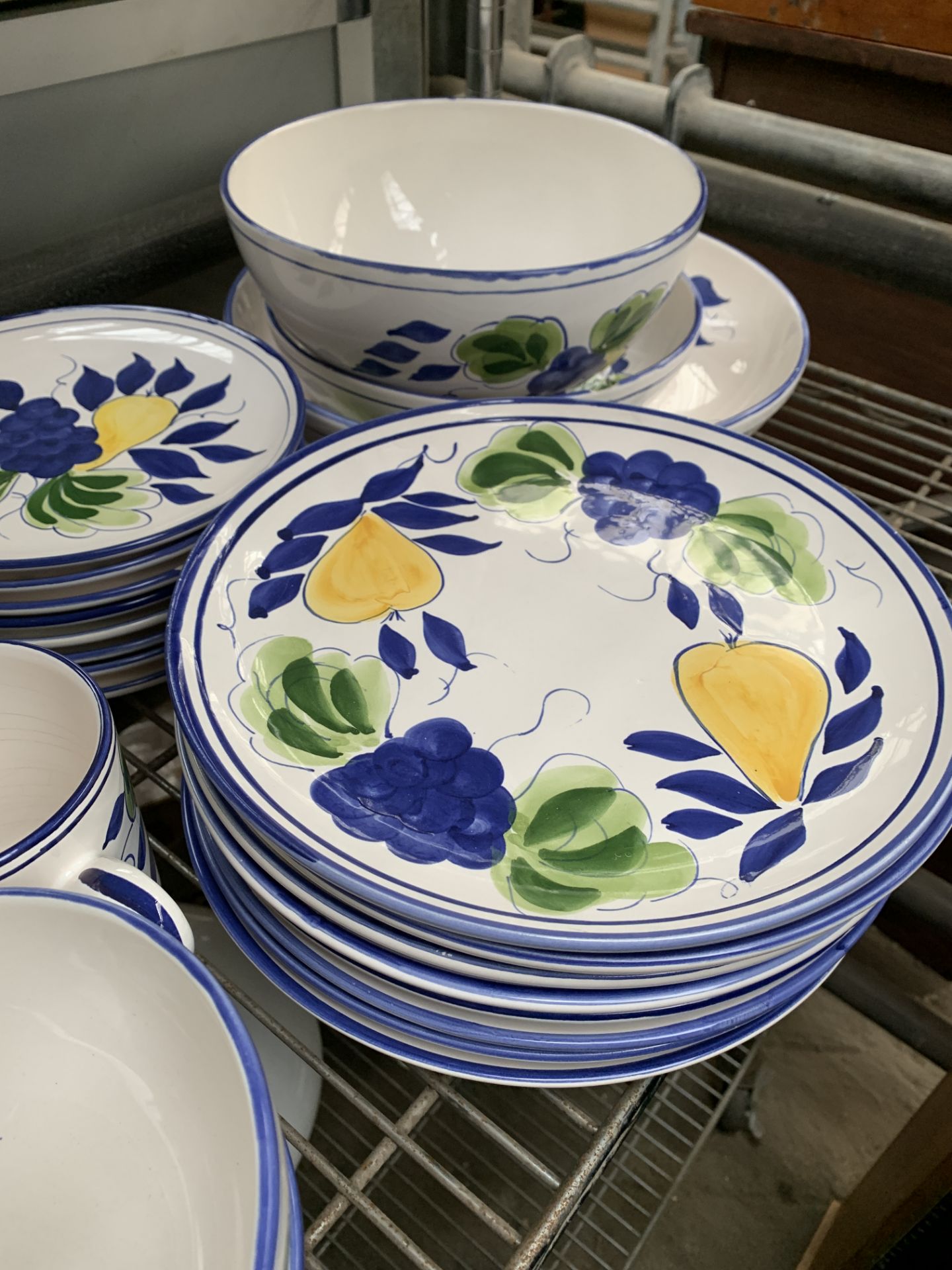 Quantity of French crockery - Bild 4 aus 4