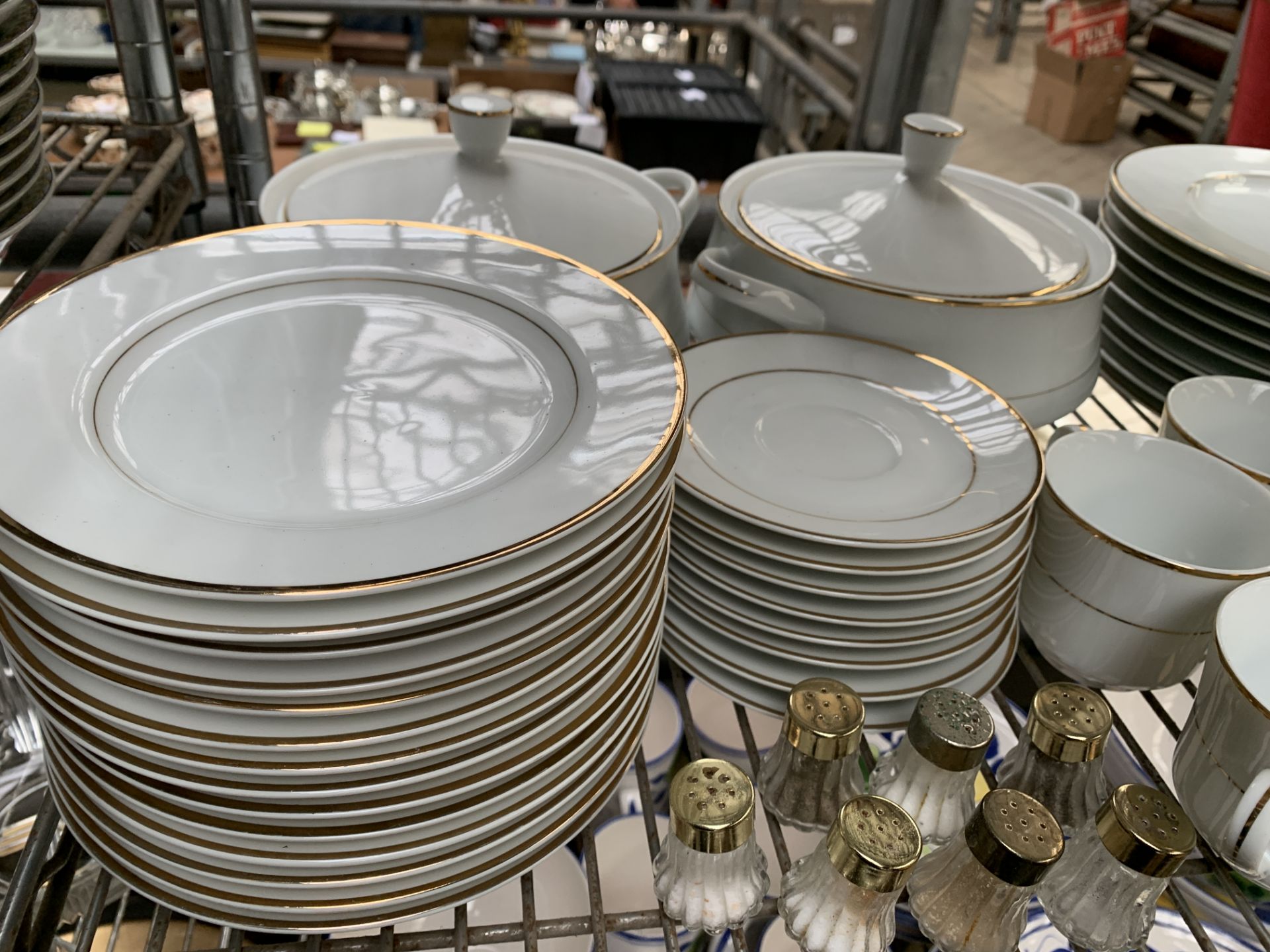 Large quantity of BHS House and Home 'Grosvenor' dinner service - Image 5 of 5