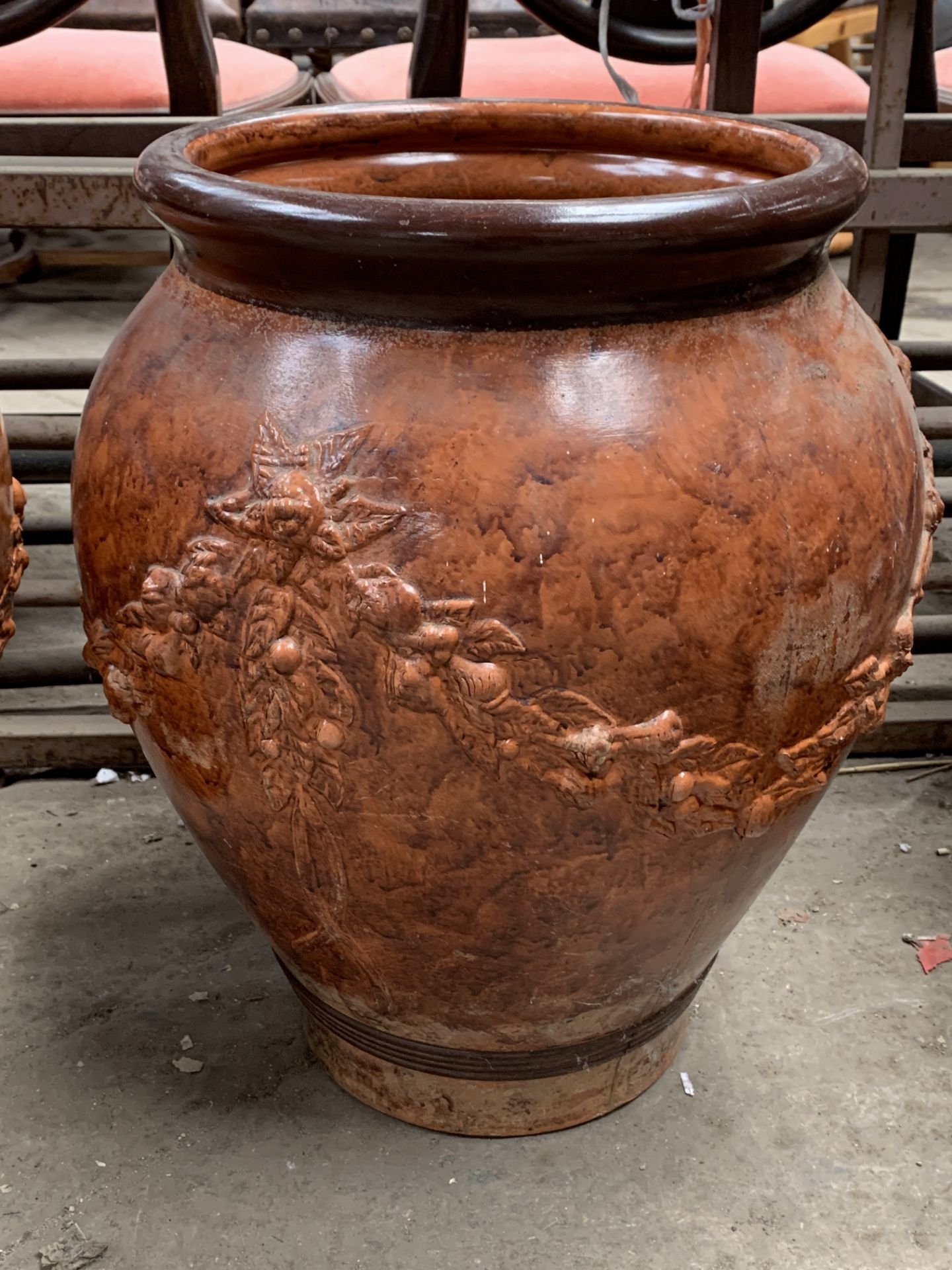 Two large pottery planters - Image 2 of 4