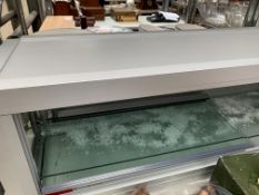 Retail countertop display cabinet