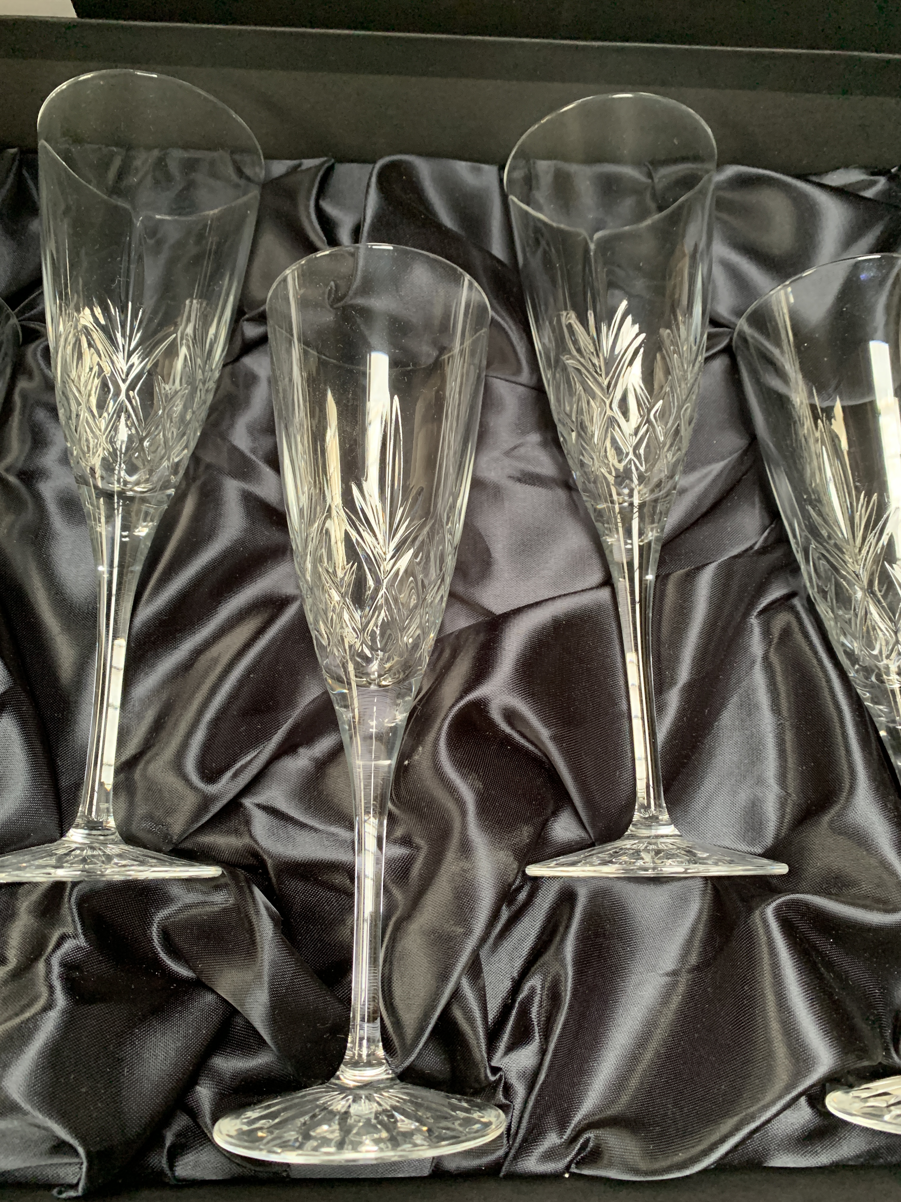 Set of six Thomas Webb champagne flutes - Image 3 of 3