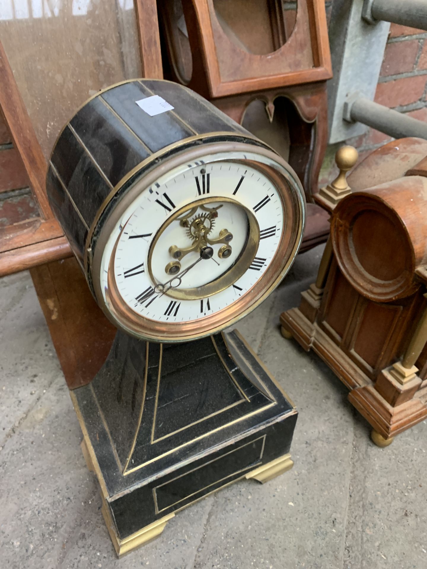 Table clock with visible escapement with another table clock and two clock cases. - Image 3 of 4