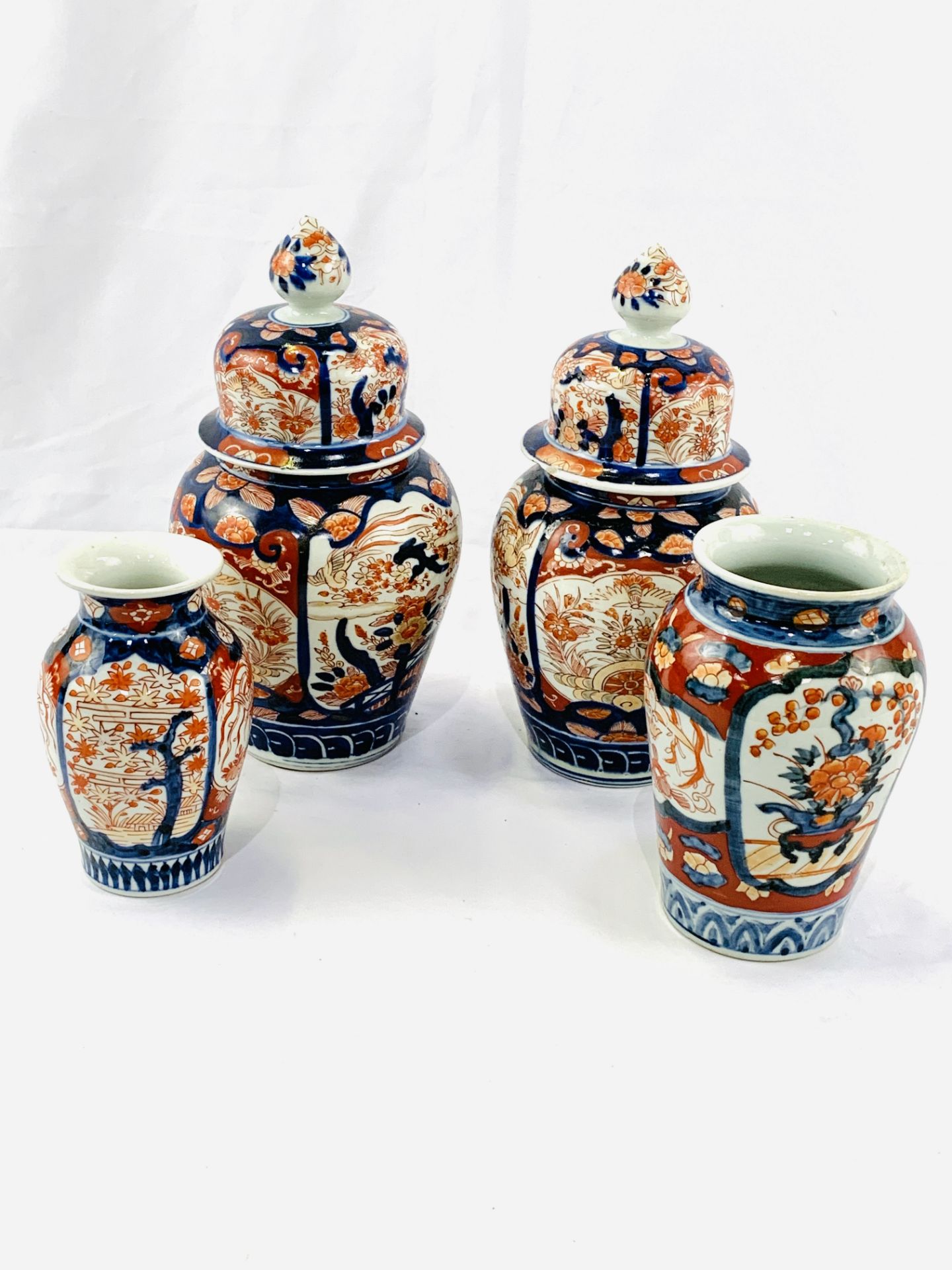 Collection of Imari pottery - Image 2 of 4
