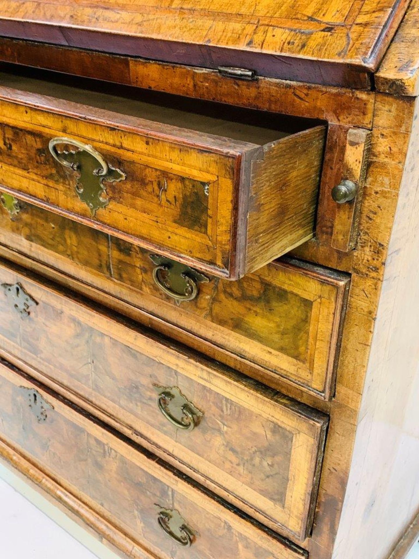 Georgian mahogany veneer and inlaid bureau with fitted interior - Image 2 of 10