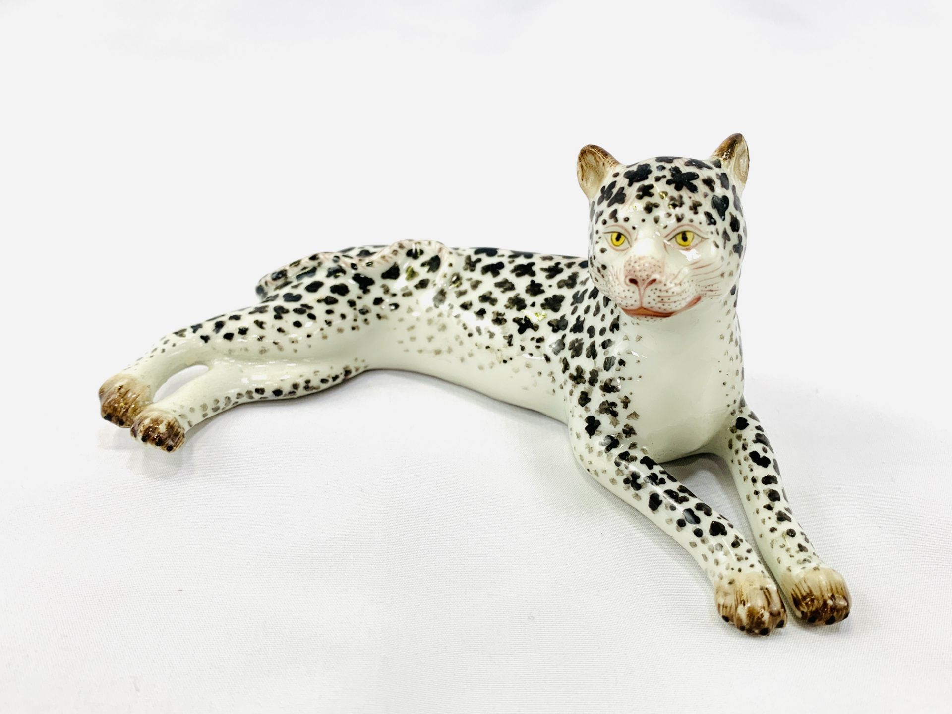 Meissen porcelain leopard figurine - Image 5 of 5