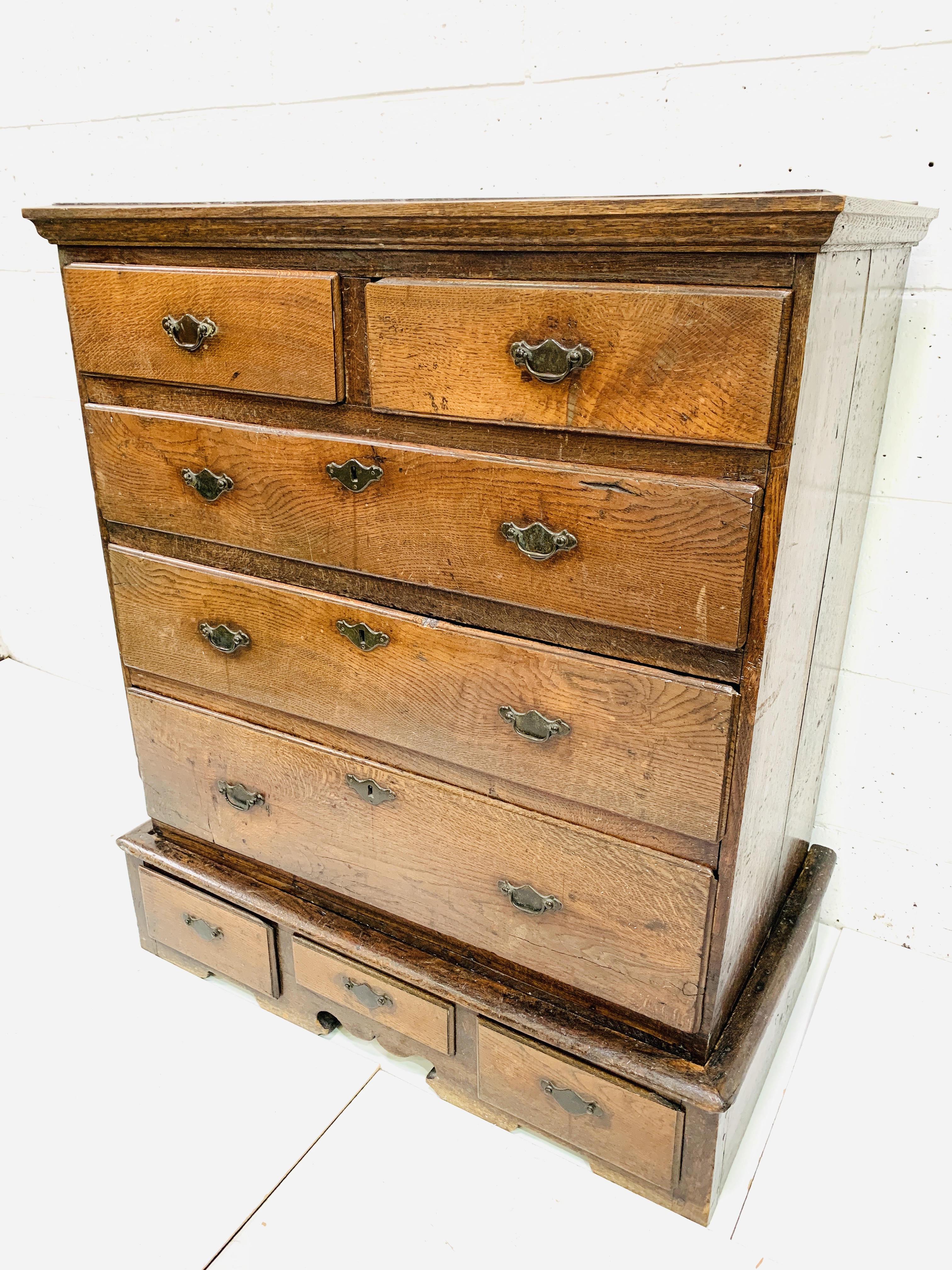 18th century oak chest of drawers