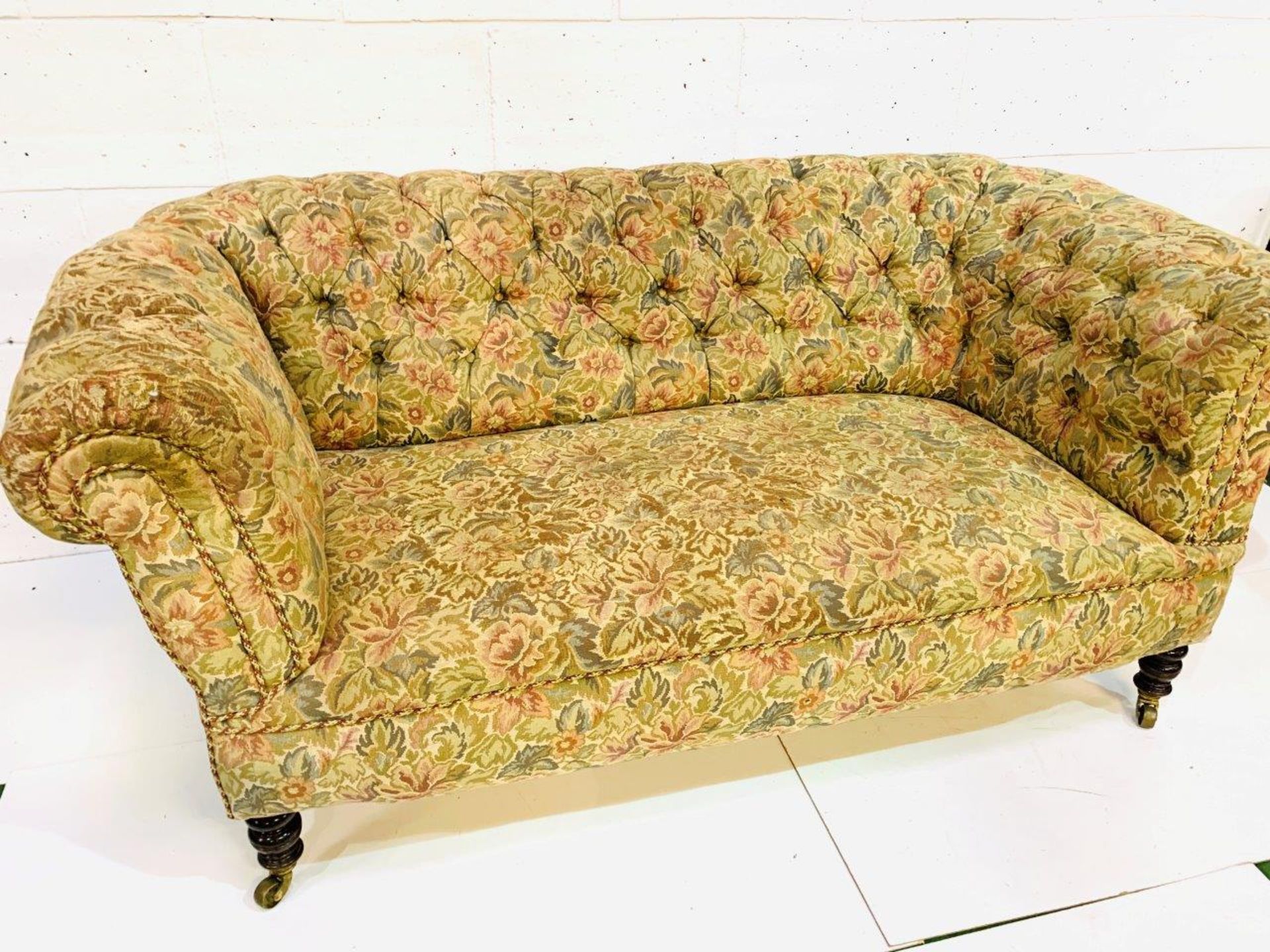 Floral upholstered button back Chesterfield sofa - Image 2 of 5