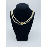 Double string pearl necklace with 9ct gold clasp