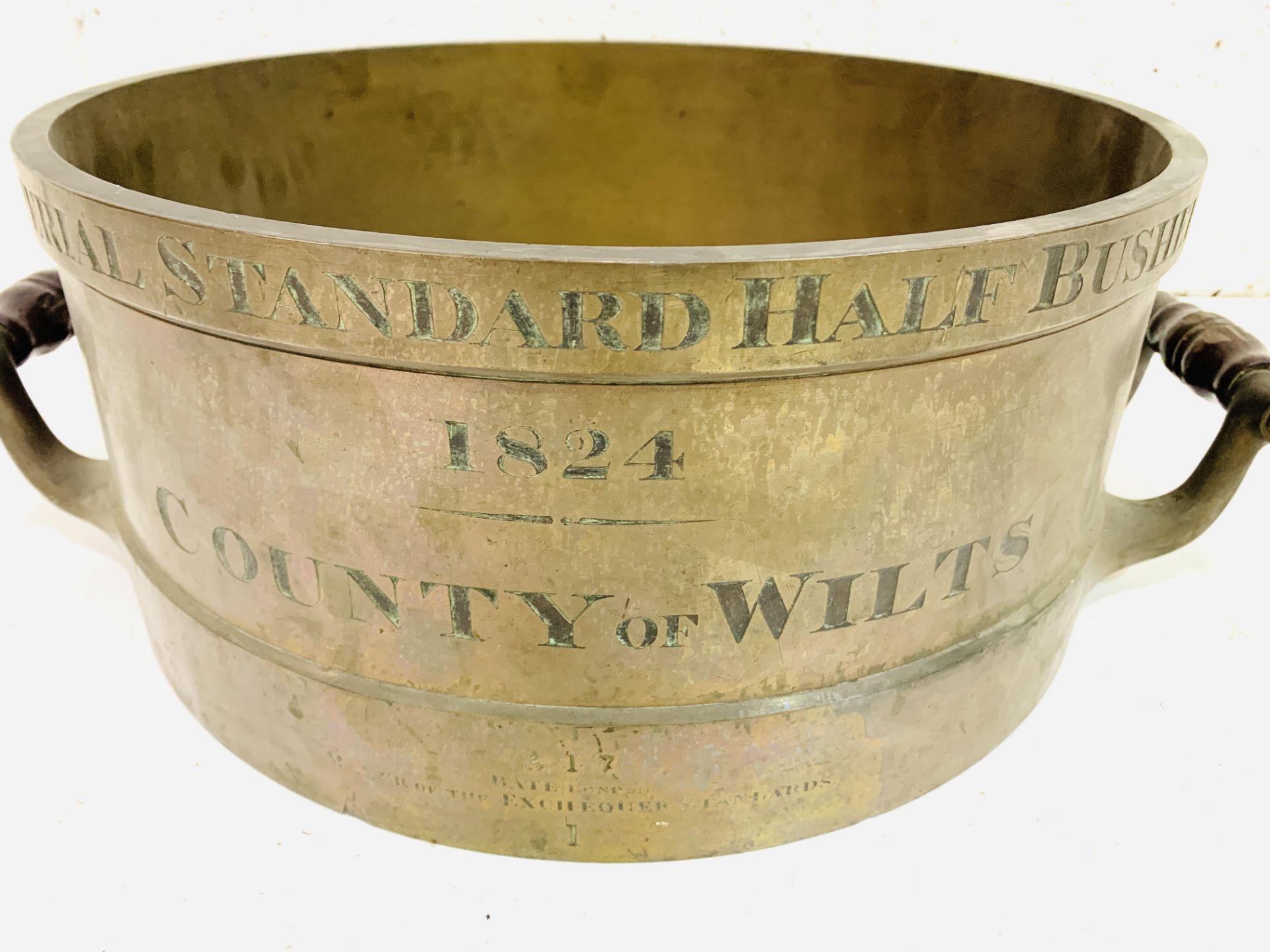 Bronze Imperial Standard Half Bushel measure, 1824, by Bate - Image 3 of 5