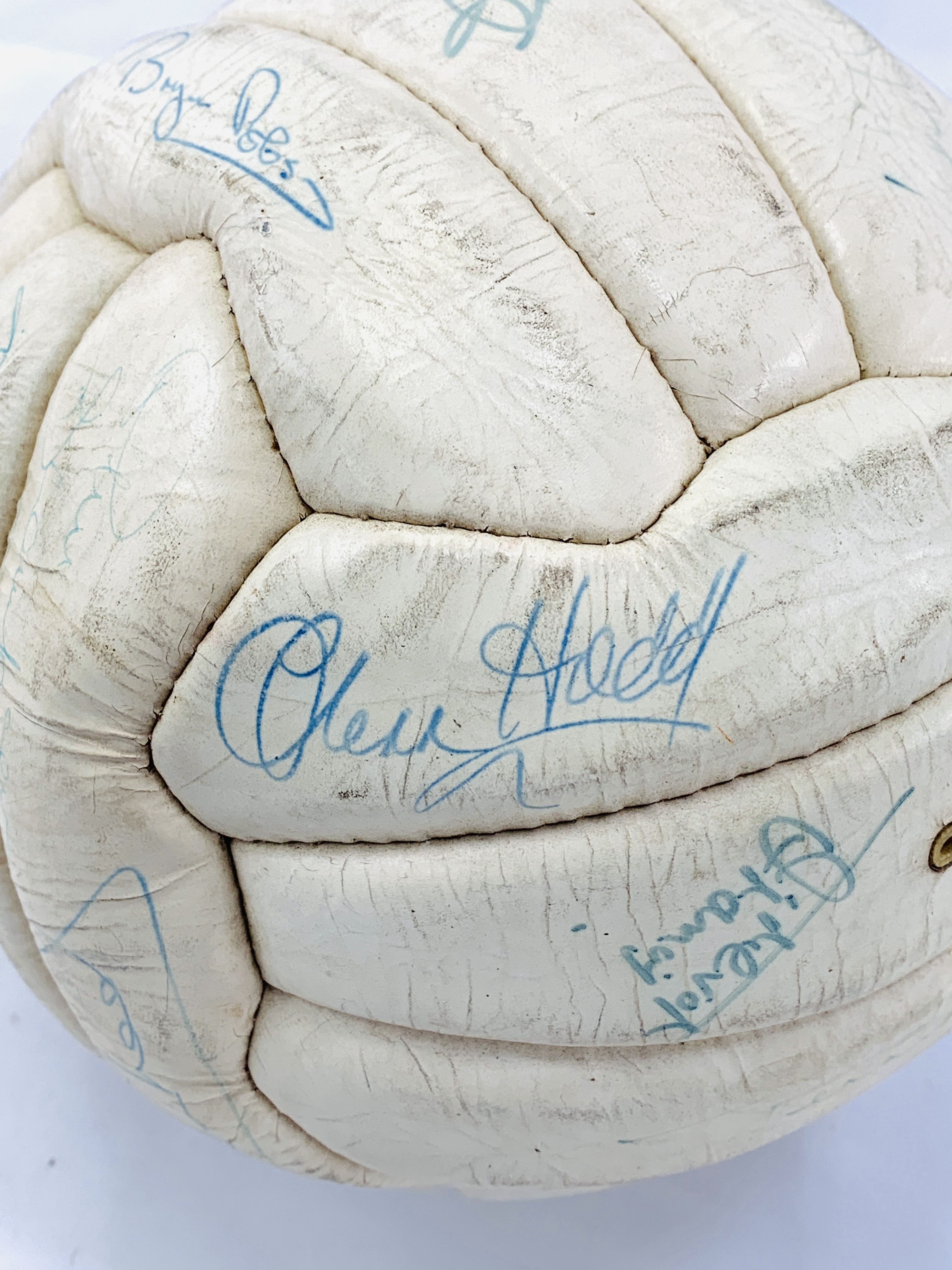 Signed Mitre 5 football with original signatures of 1980's era England football team - Image 3 of 5
