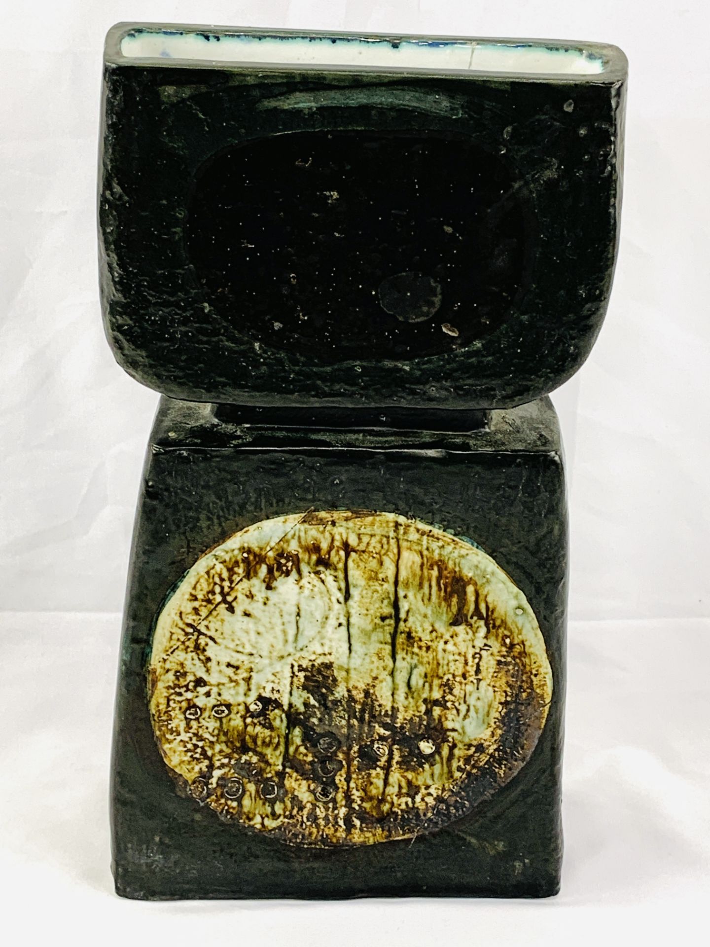 Troika vase