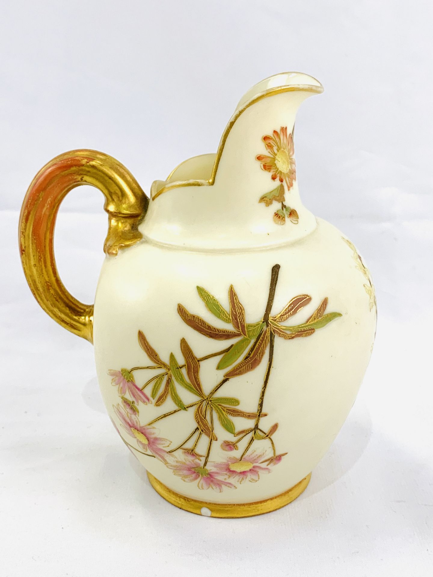 Royal Worcester jug circa 1897 hand painted with flowers - Image 5 of 6