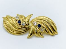 Contemporary Italian bow design 18ct gold brooch