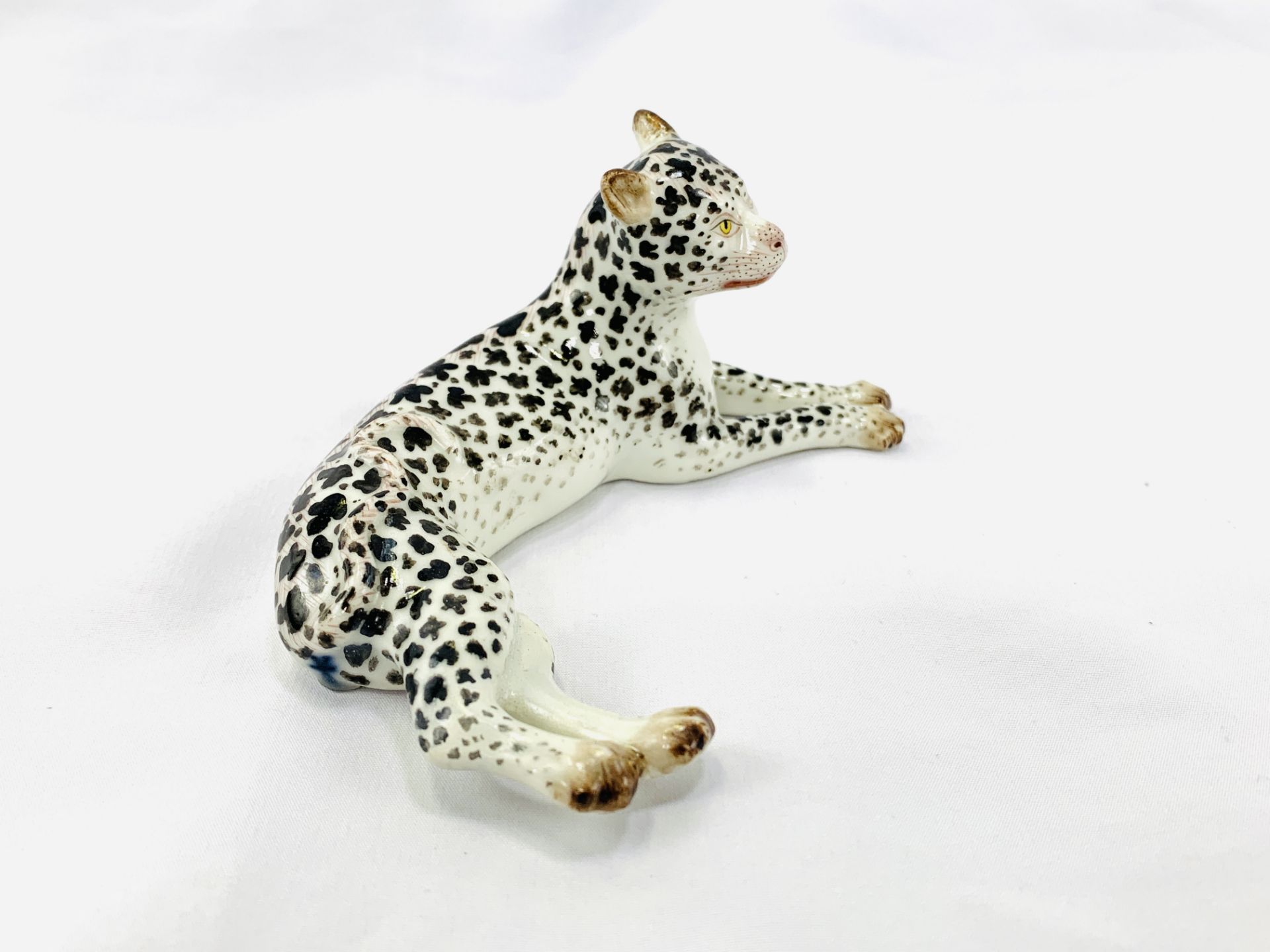 Meissen porcelain leopard figurine - Image 2 of 5