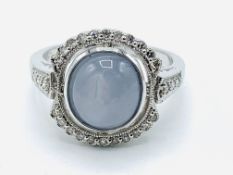 18ct white gold sapphire and diamond ring