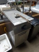 Electrolux E7FRGDIGFO single tank gas fryer