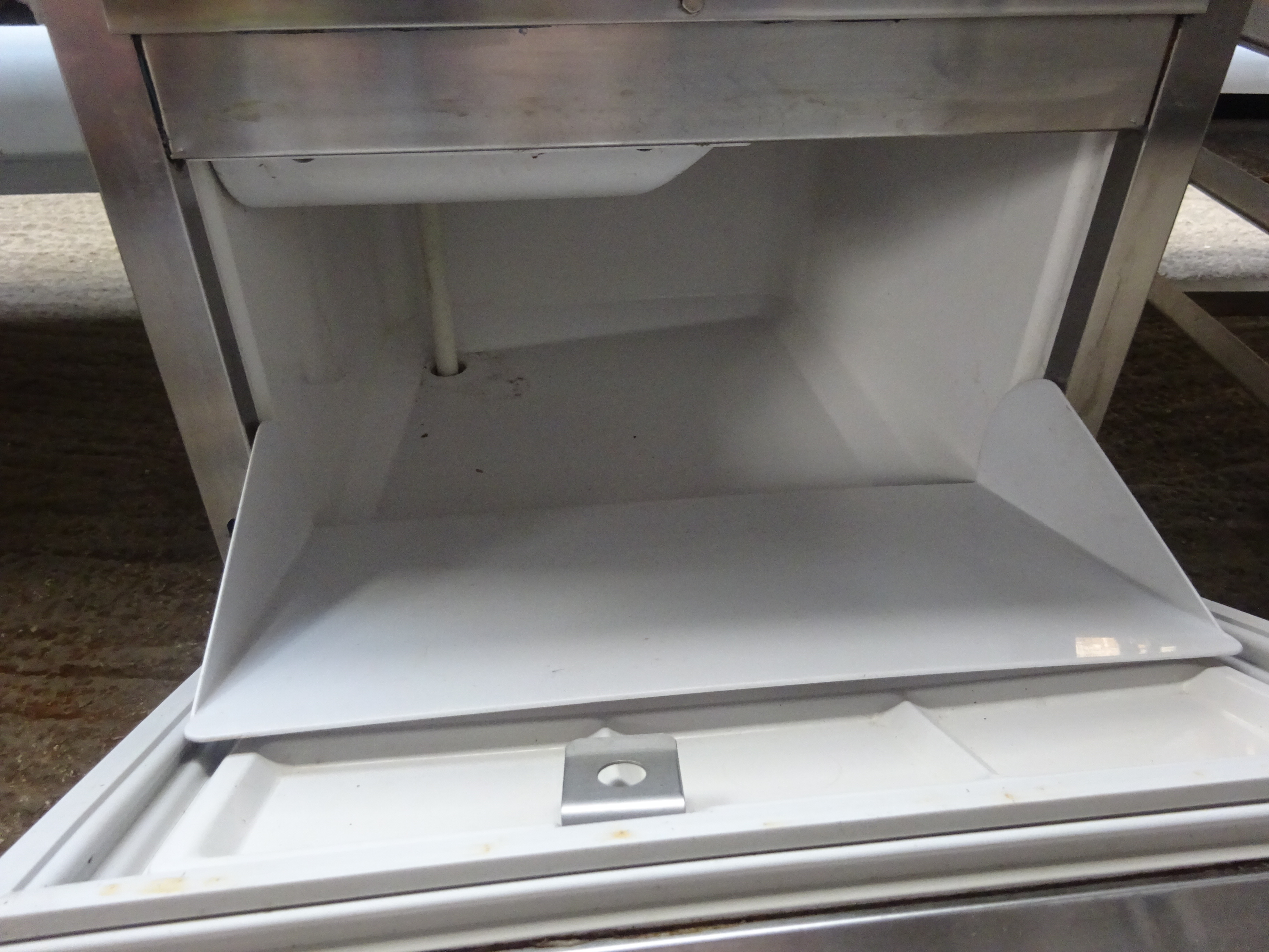 Hoshizaki ice maker, 20kgs, 240v - Image 2 of 2