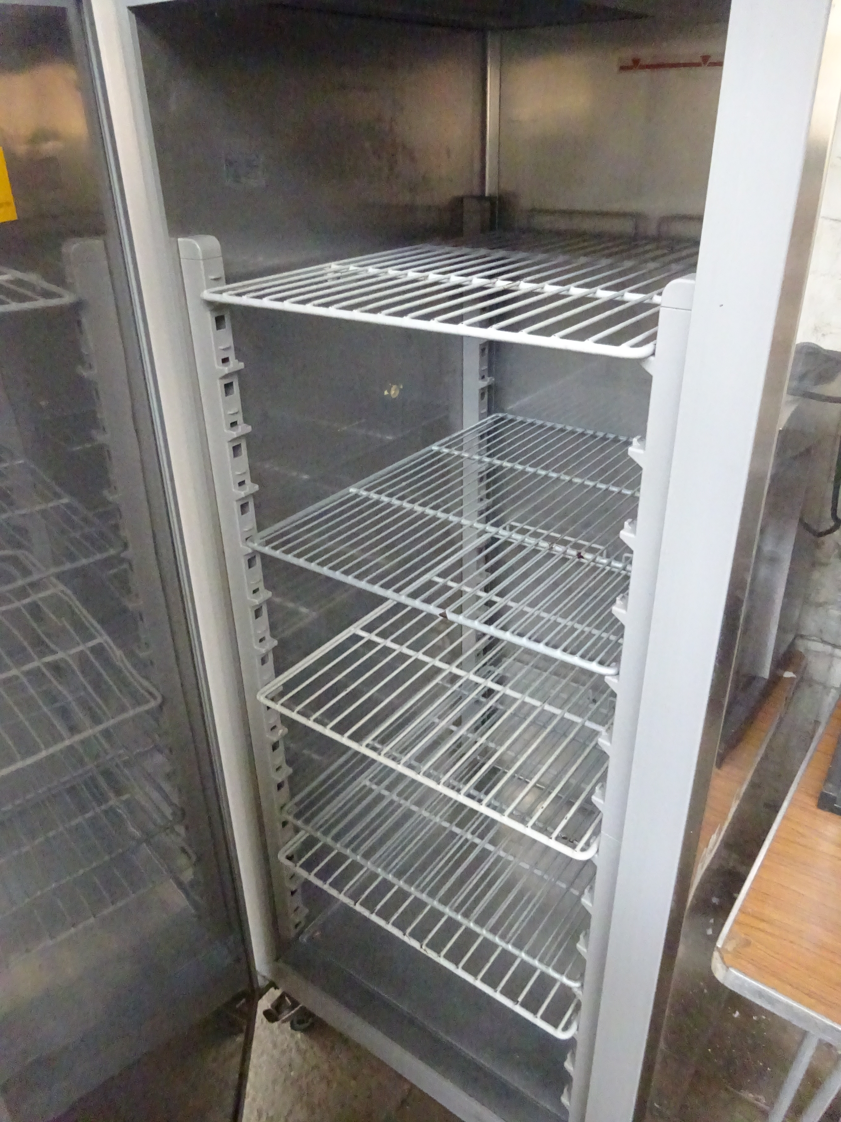 Ilsa upright fridge - Image 2 of 2