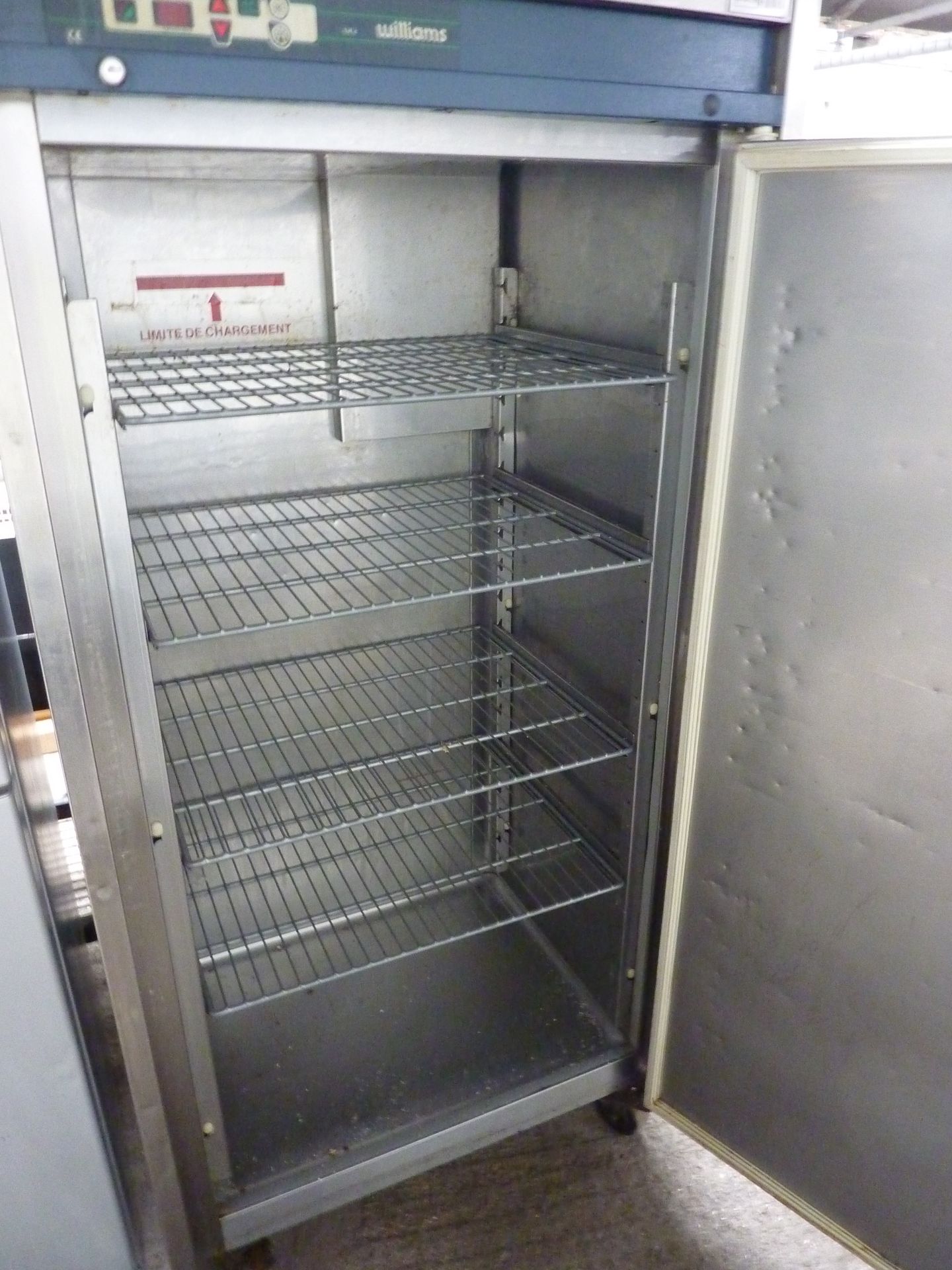 Wiliams single door upright fridge - Image 2 of 3