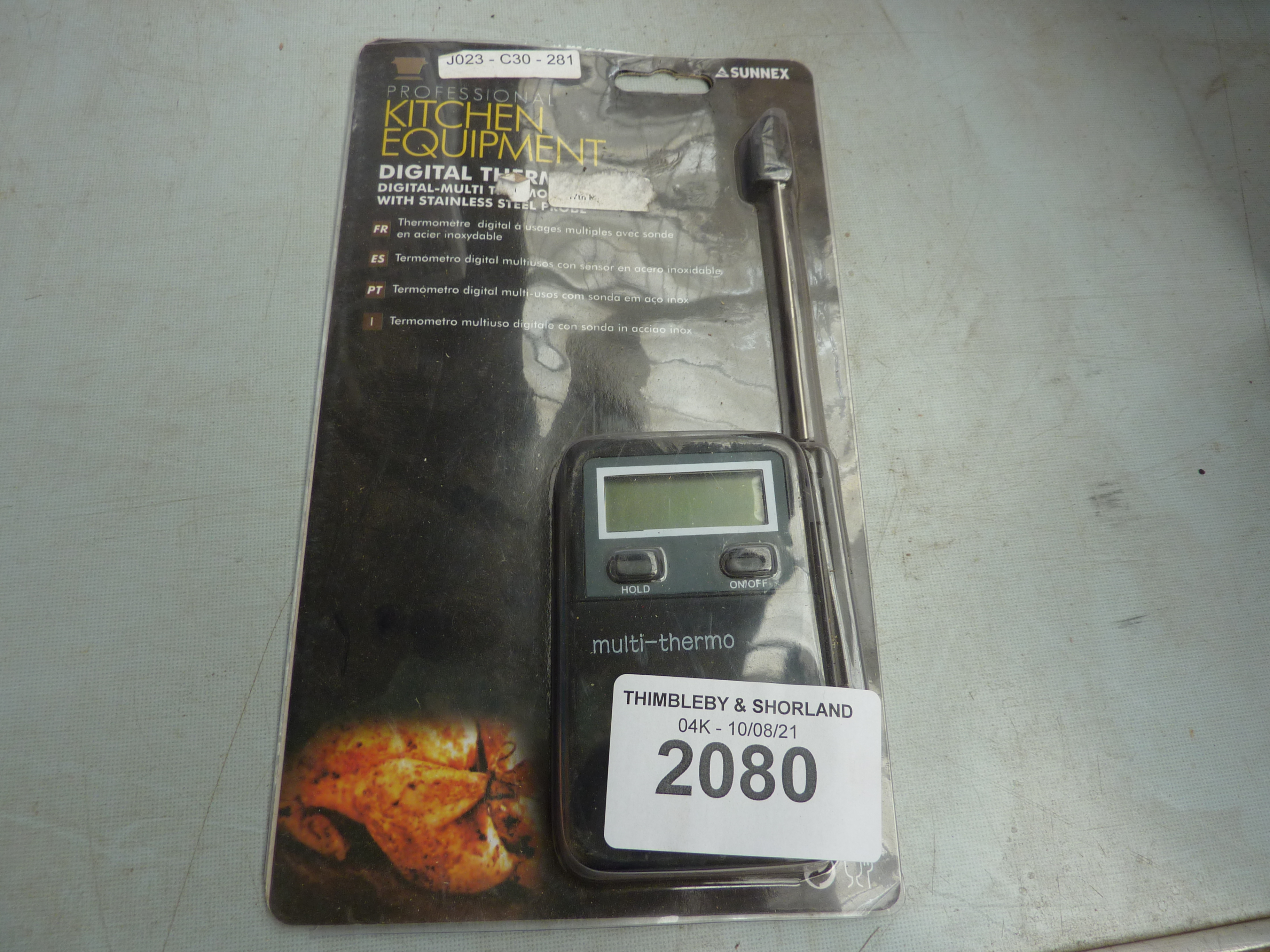 Digital thermometer