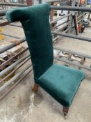 Green upholstered prie dieu
