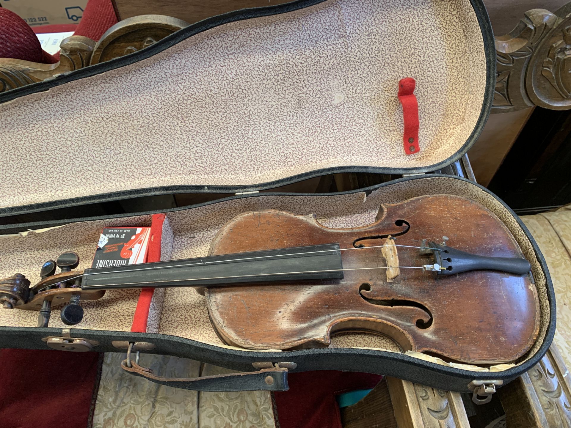 Box of eight violins - Bild 4 aus 6