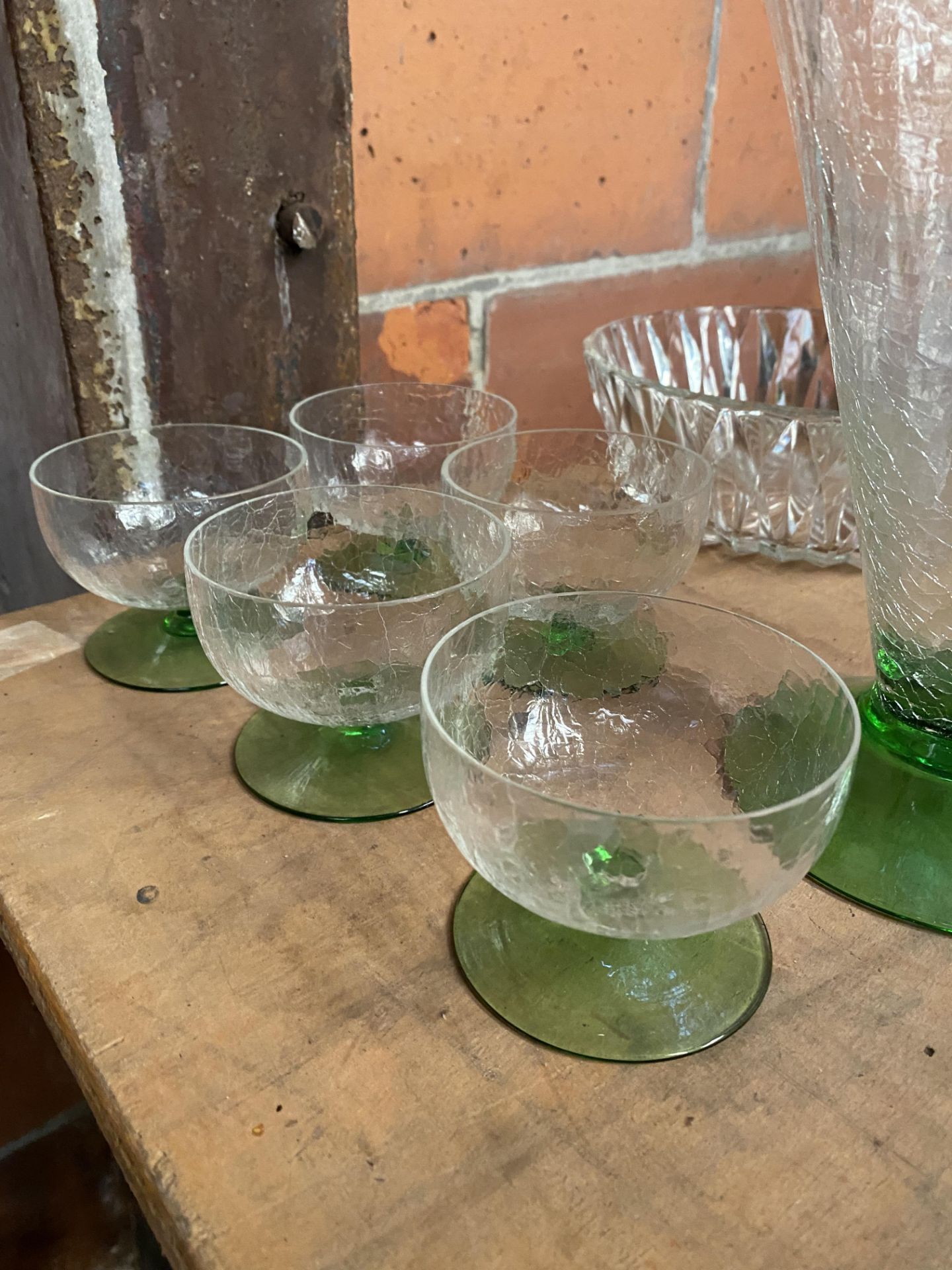 Crackle glaze glass jug, with three matching glasses, together with a glass fruit bowl - Image 2 of 3