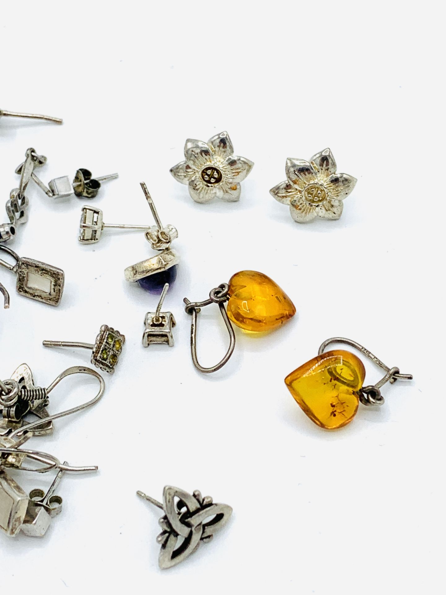Ten pairs of silver earrings - Image 2 of 3