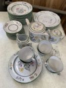 A quantity of Spode 'Summer Palace' tableware