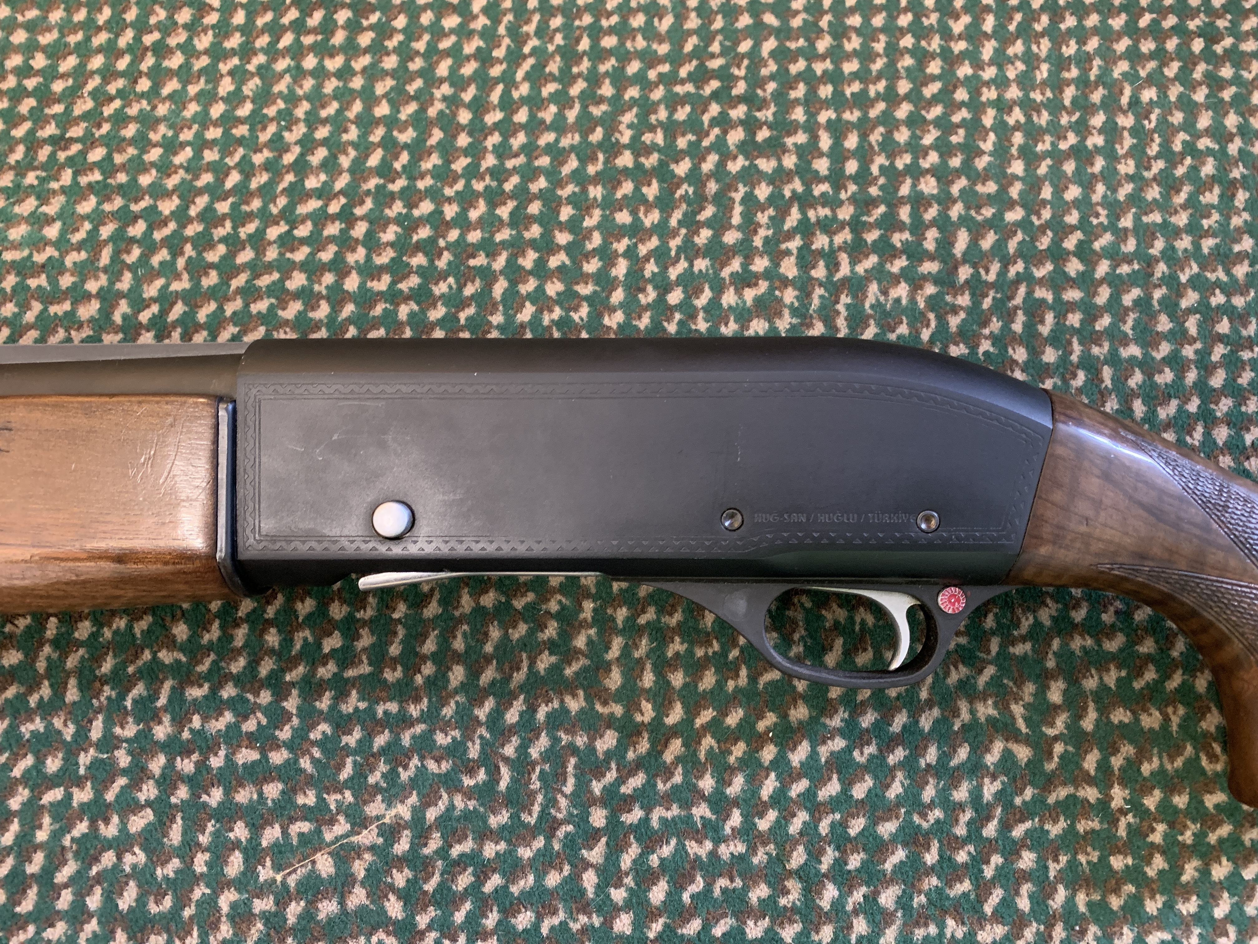 Hatsan Magnum 12/76 12 bore self-loading shotgun. The buyer must have a Shotgun Licence - Image 2 of 5