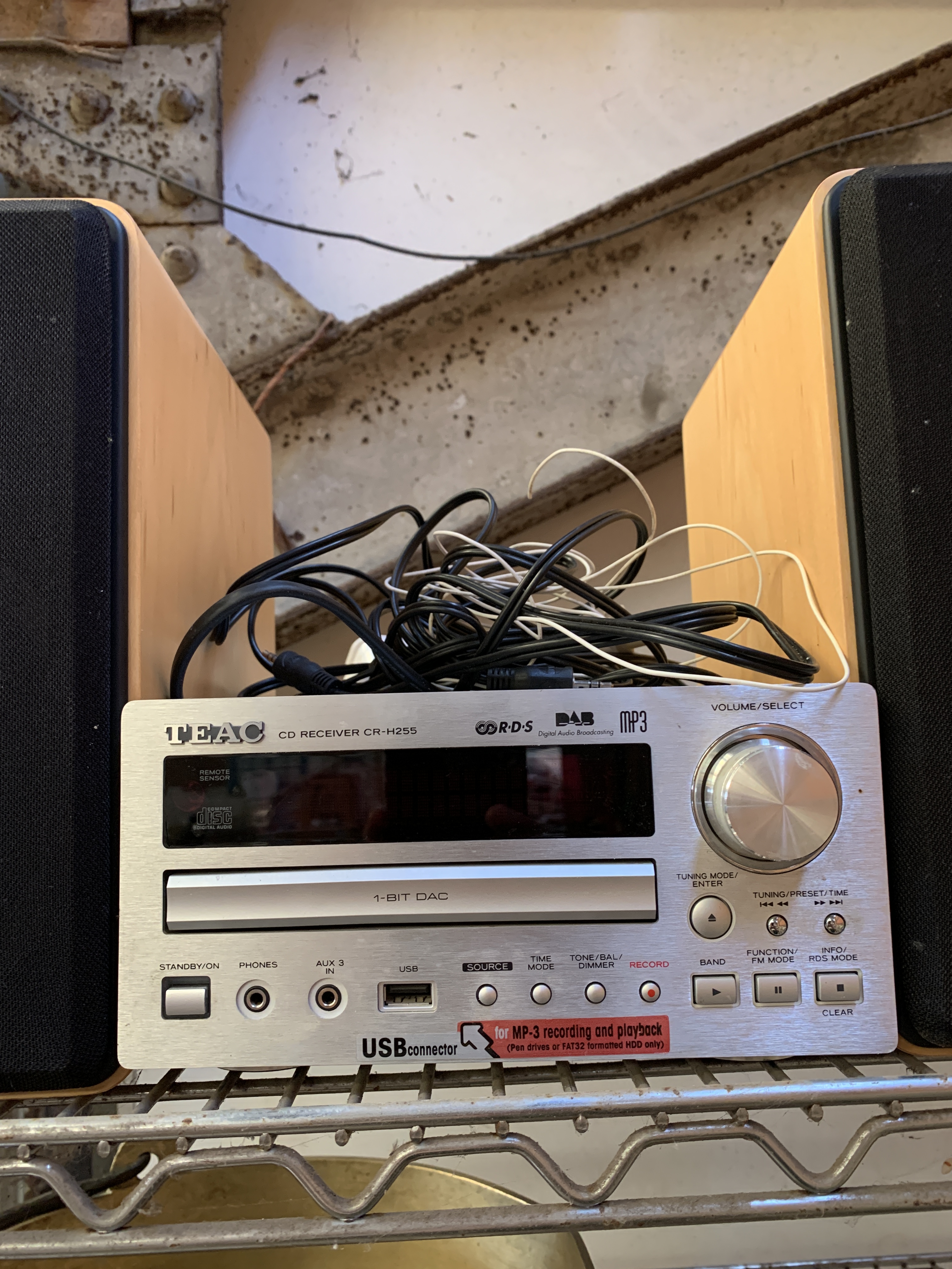 TEAC CD receiver with 2 speakers, and a ceramic table lamp - Image 2 of 3