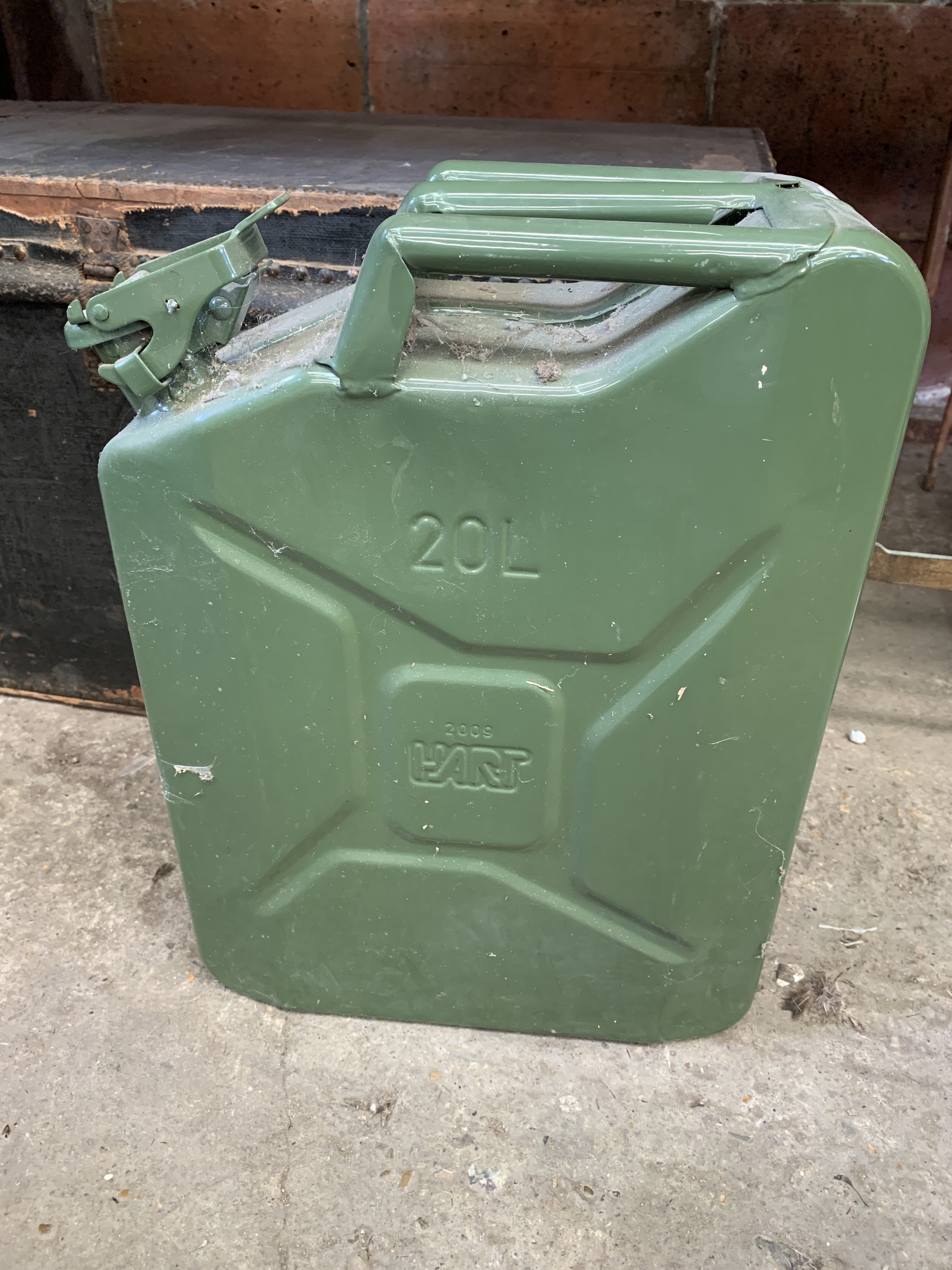 Hart 20 litre 'jerry' style fuel can - Image 2 of 3