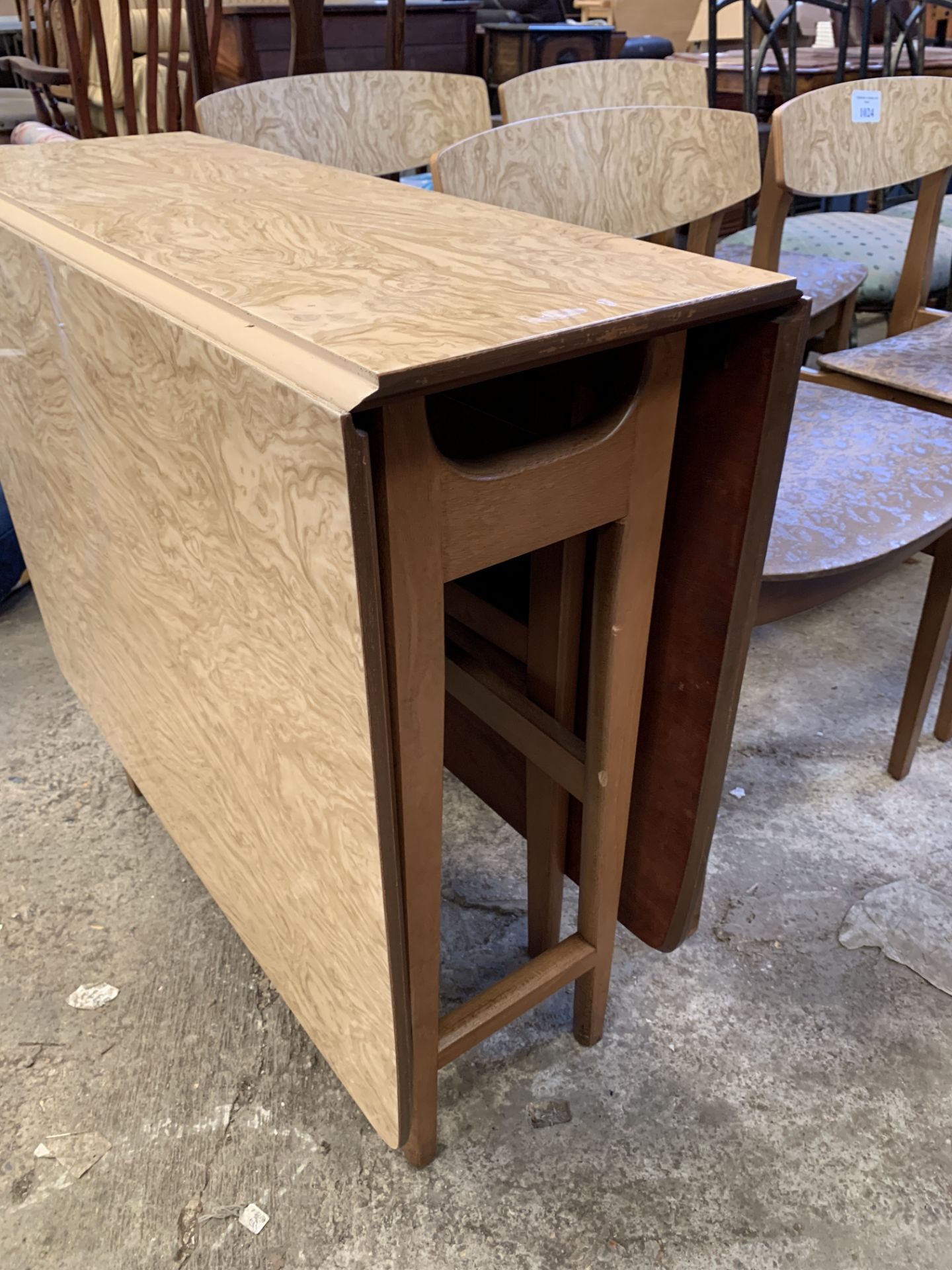 1950/60's formica top gate leg table - Bild 2 aus 5