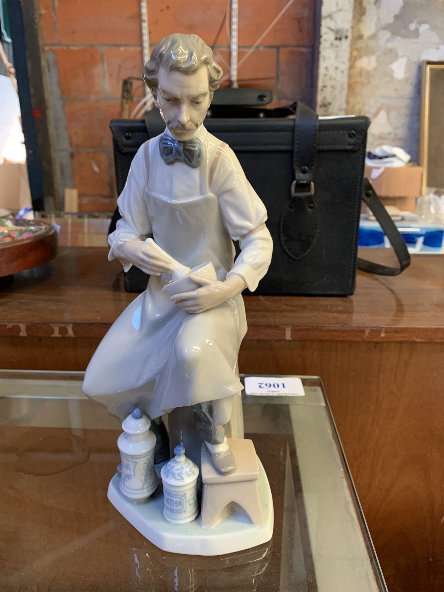 Glazed Lladro figurine 'The Pharmacist' - Image 3 of 3