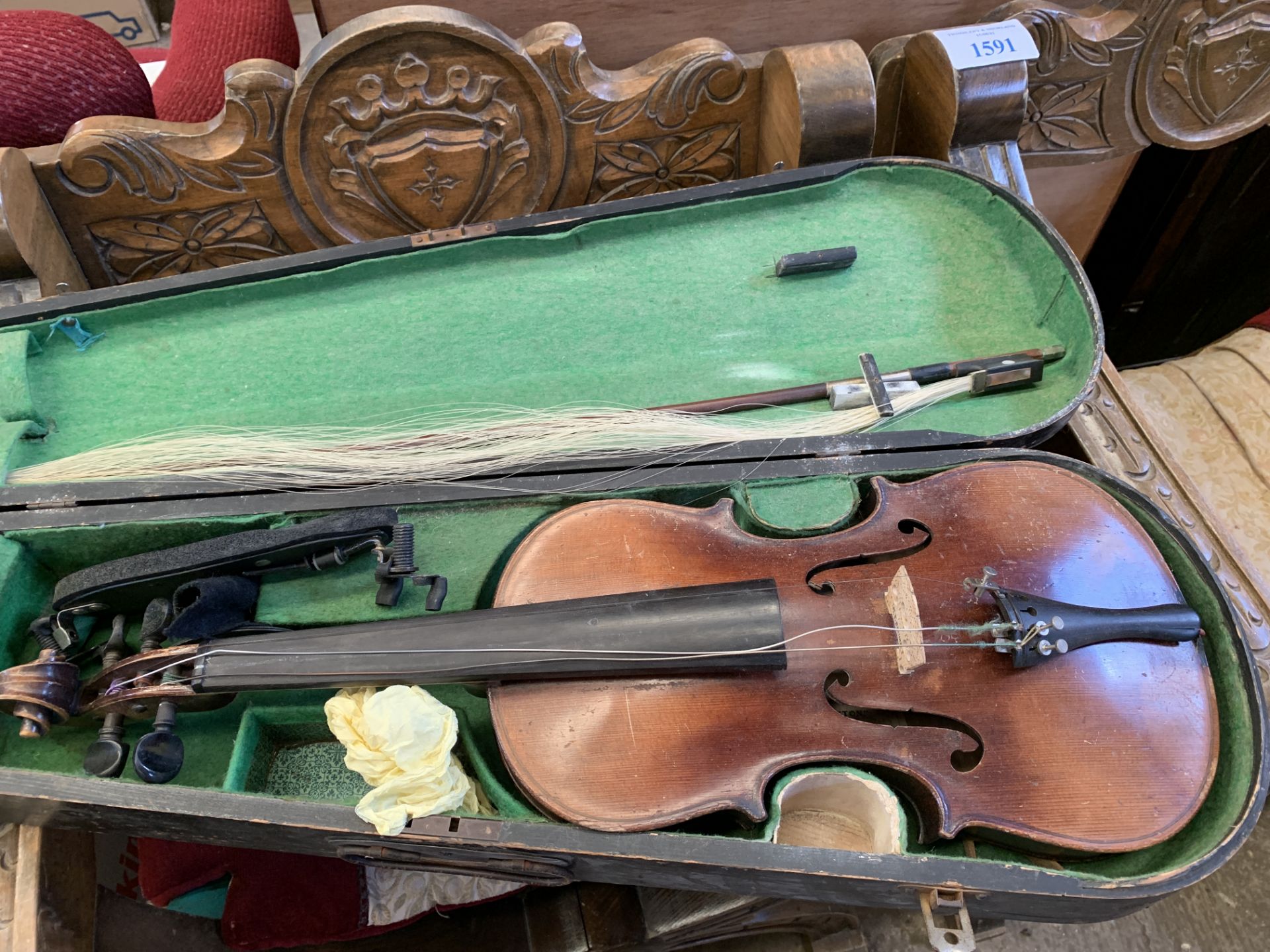 Box of eight violins