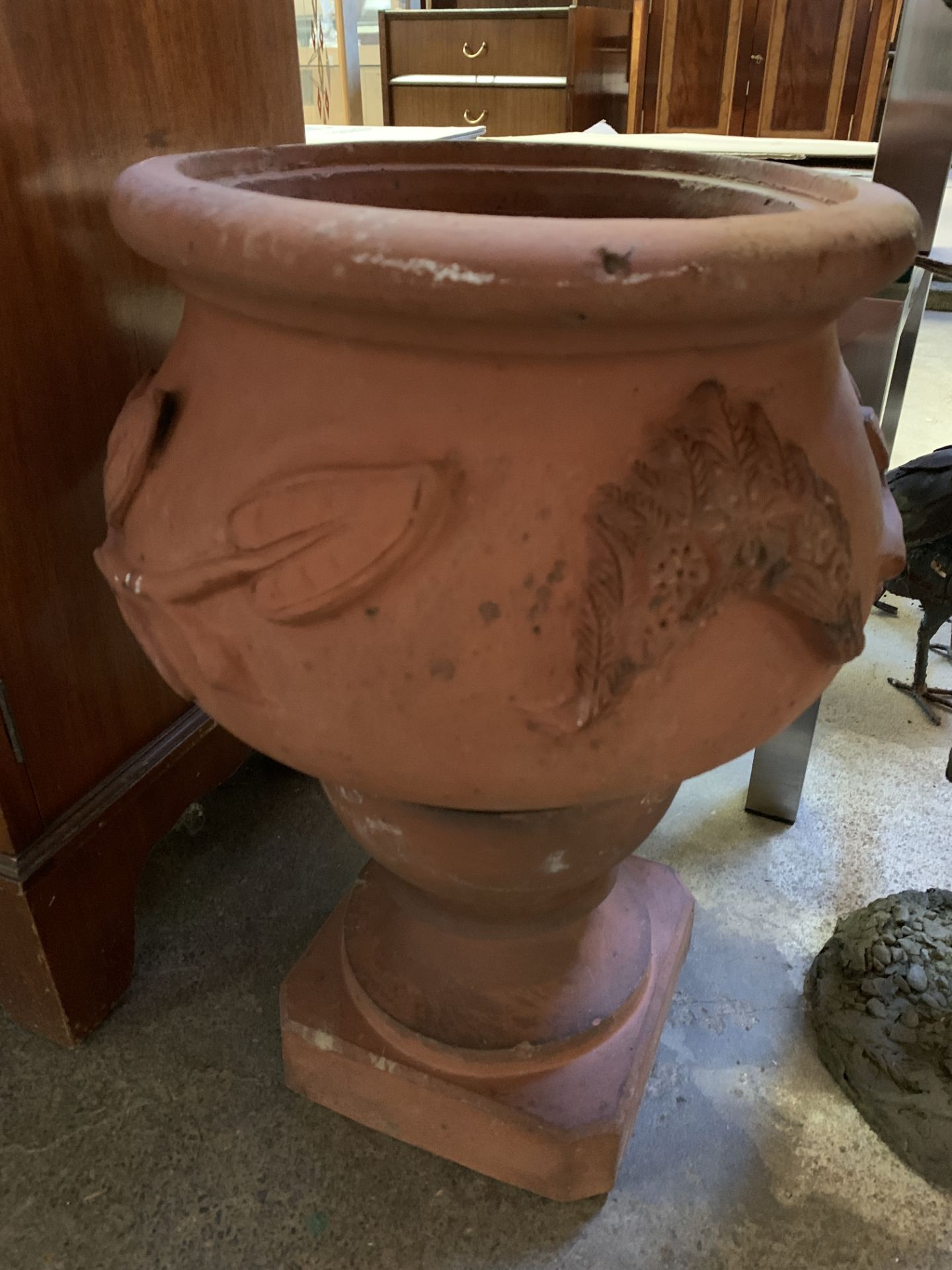 Terracotta jardiniere - Image 4 of 4