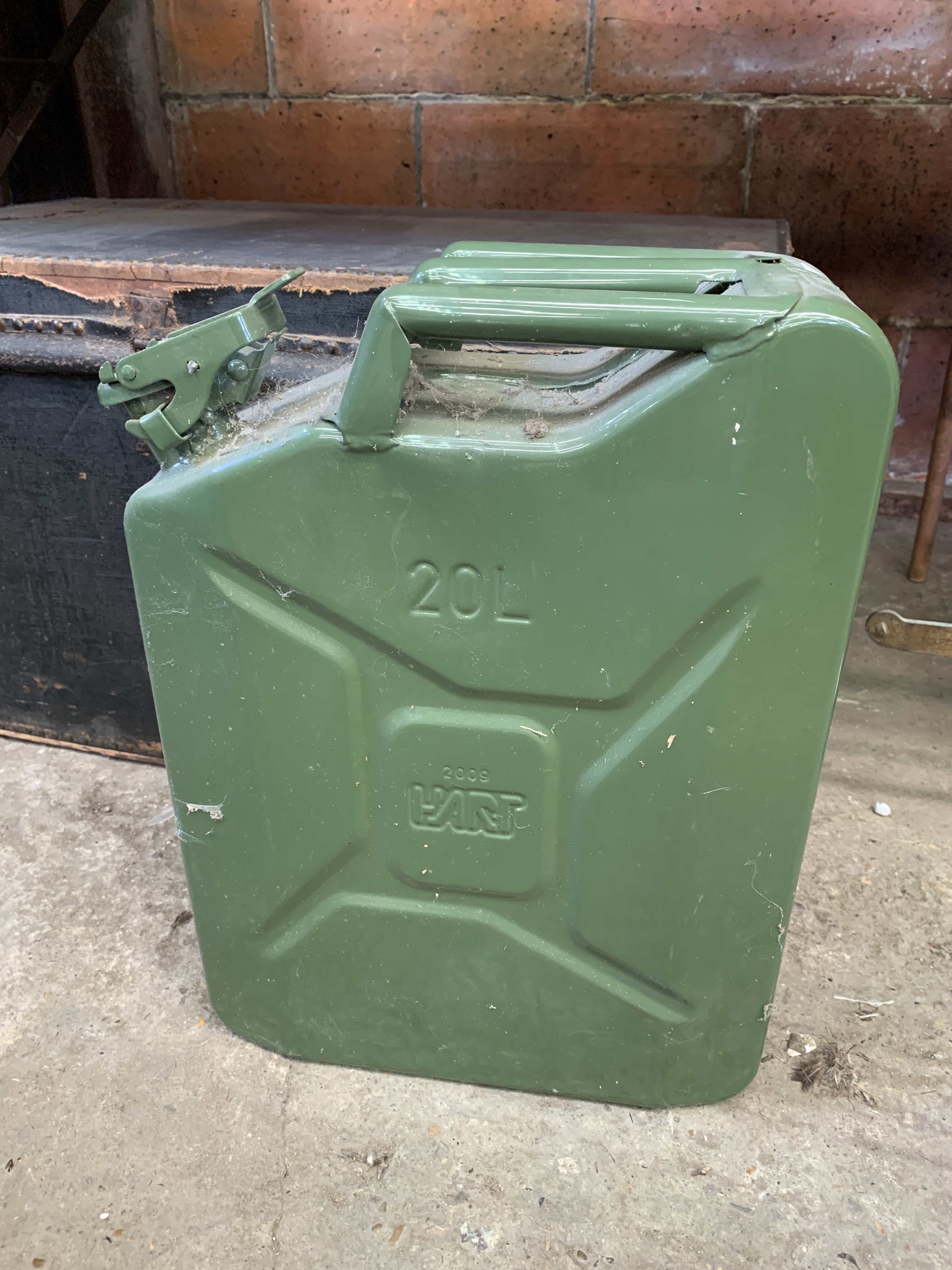 Hart 20 litre 'jerry' style fuel can