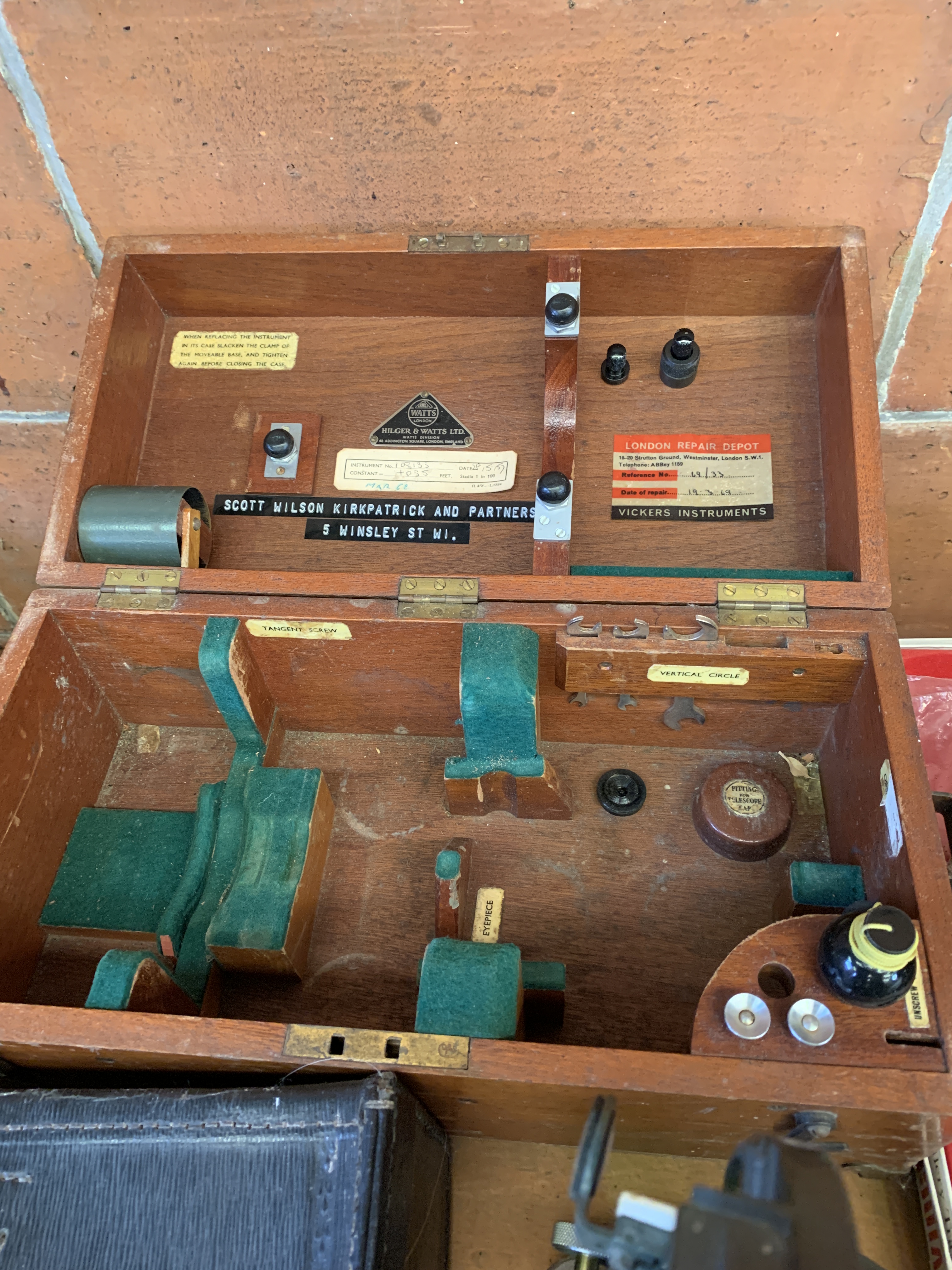 Hilger and Watts theodolite in mahogany case - Image 2 of 4
